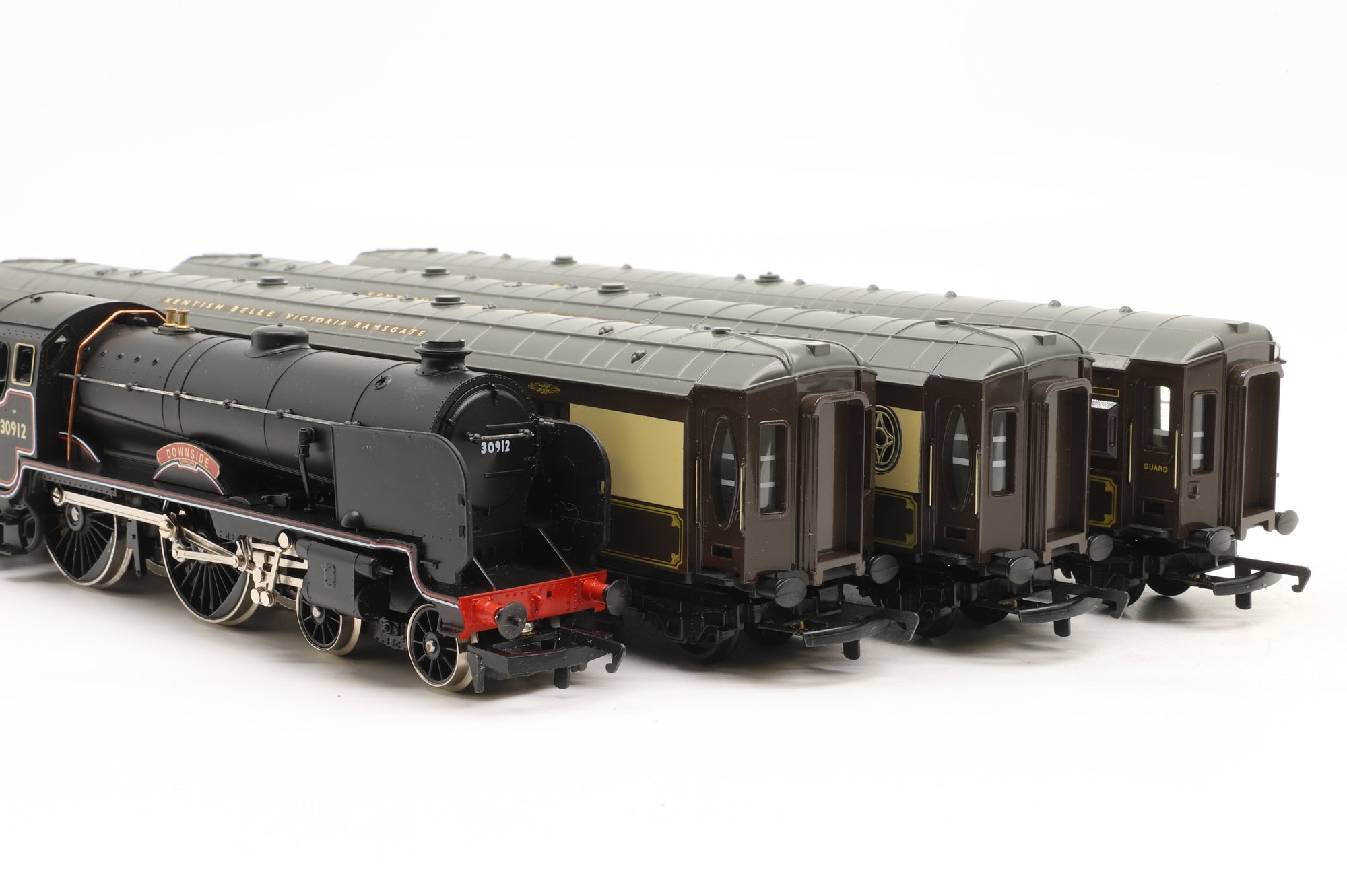 Hornby OO R2079 Kentish Belle Train Pack Ltd Ed 739/ 2000