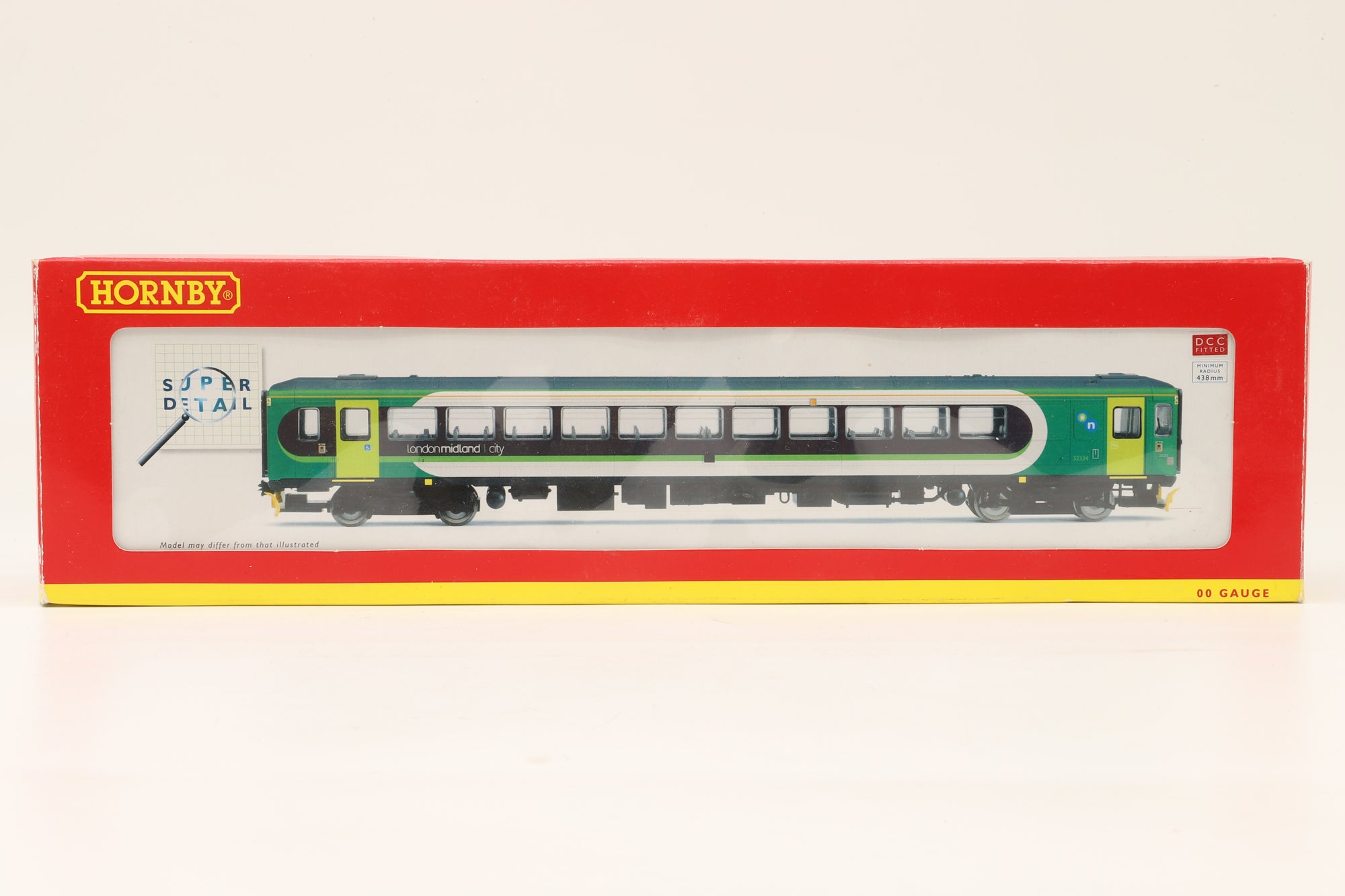 Hornby OO R2931X Class 153 DMU '153 334' London Midland DCC Fitted