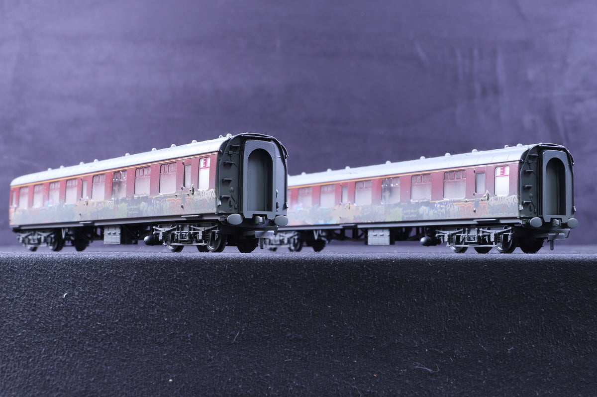 Hornby OO Rake of 3 BR Mk1 Coaches in Maroon - Weathered w/ Graffiti