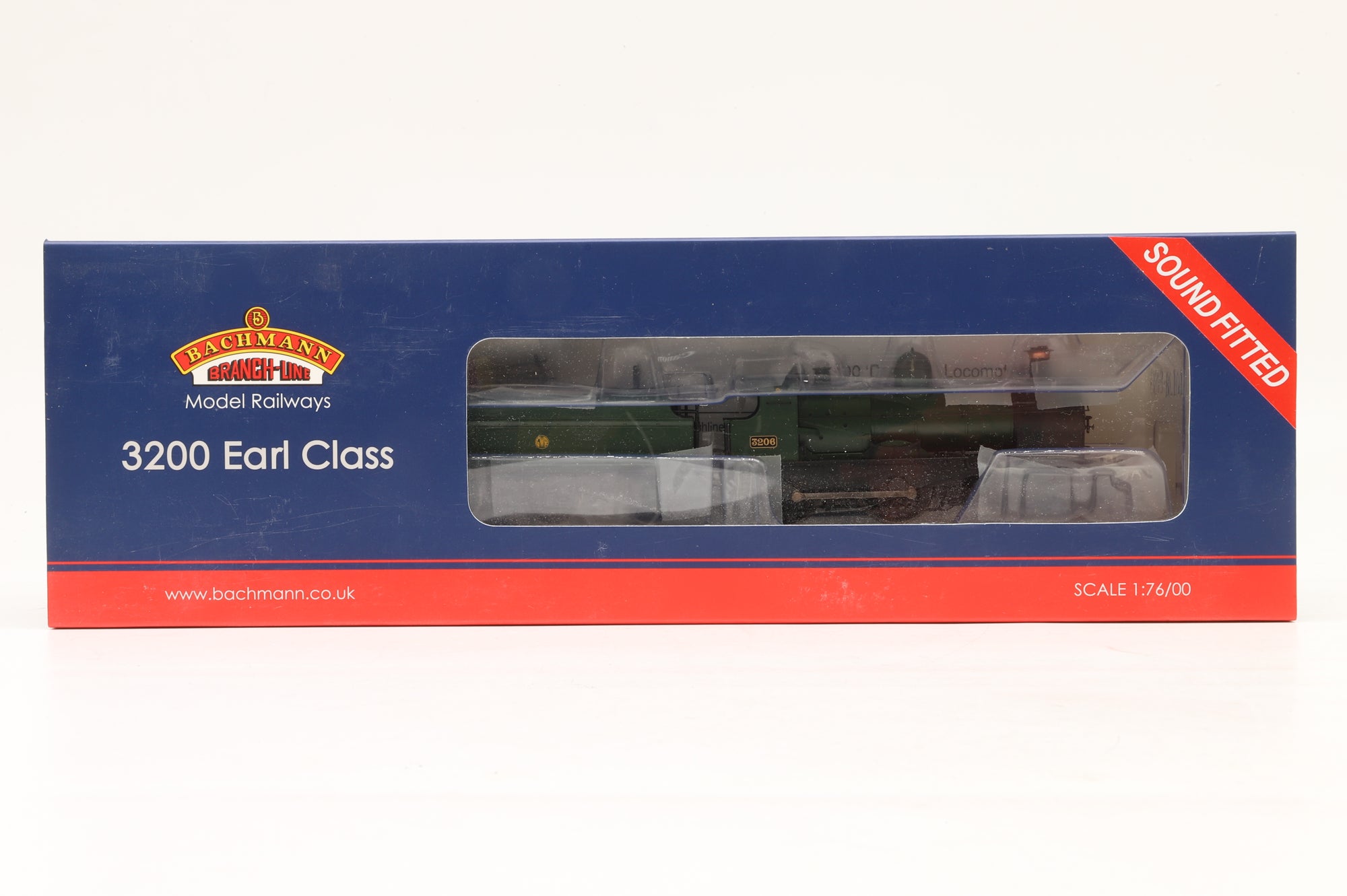 Bachmann OO 31-090DS GWR 3200 Class '3206' 'Earl Of Plymouth' GWR Green Shirt Button DCC Sound
