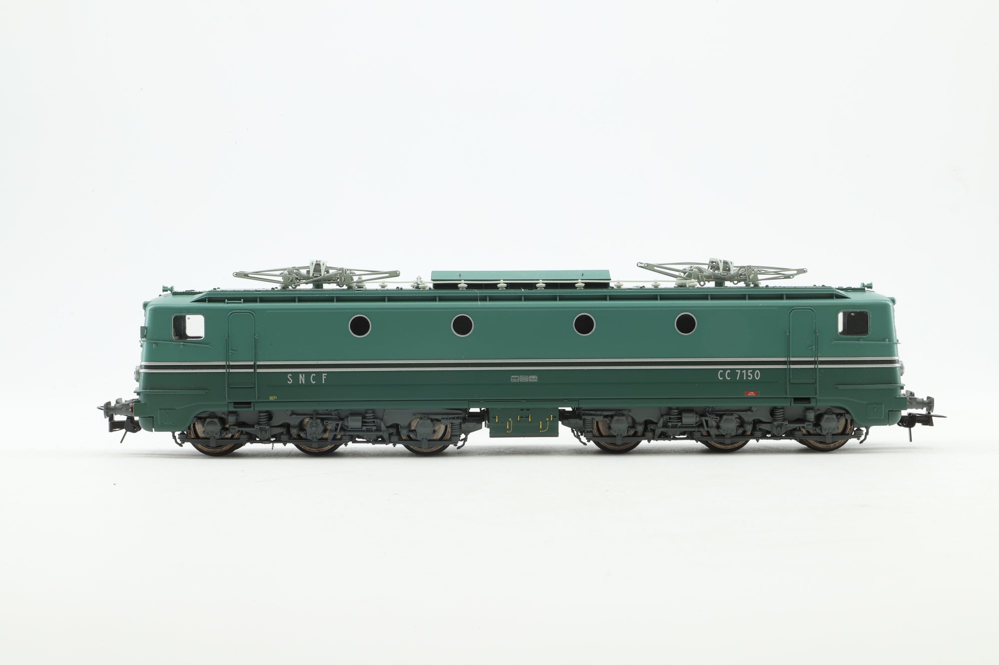 REE HO JM-001S French Electric Locomotive Class CC-7150 SNCF DCC Sound