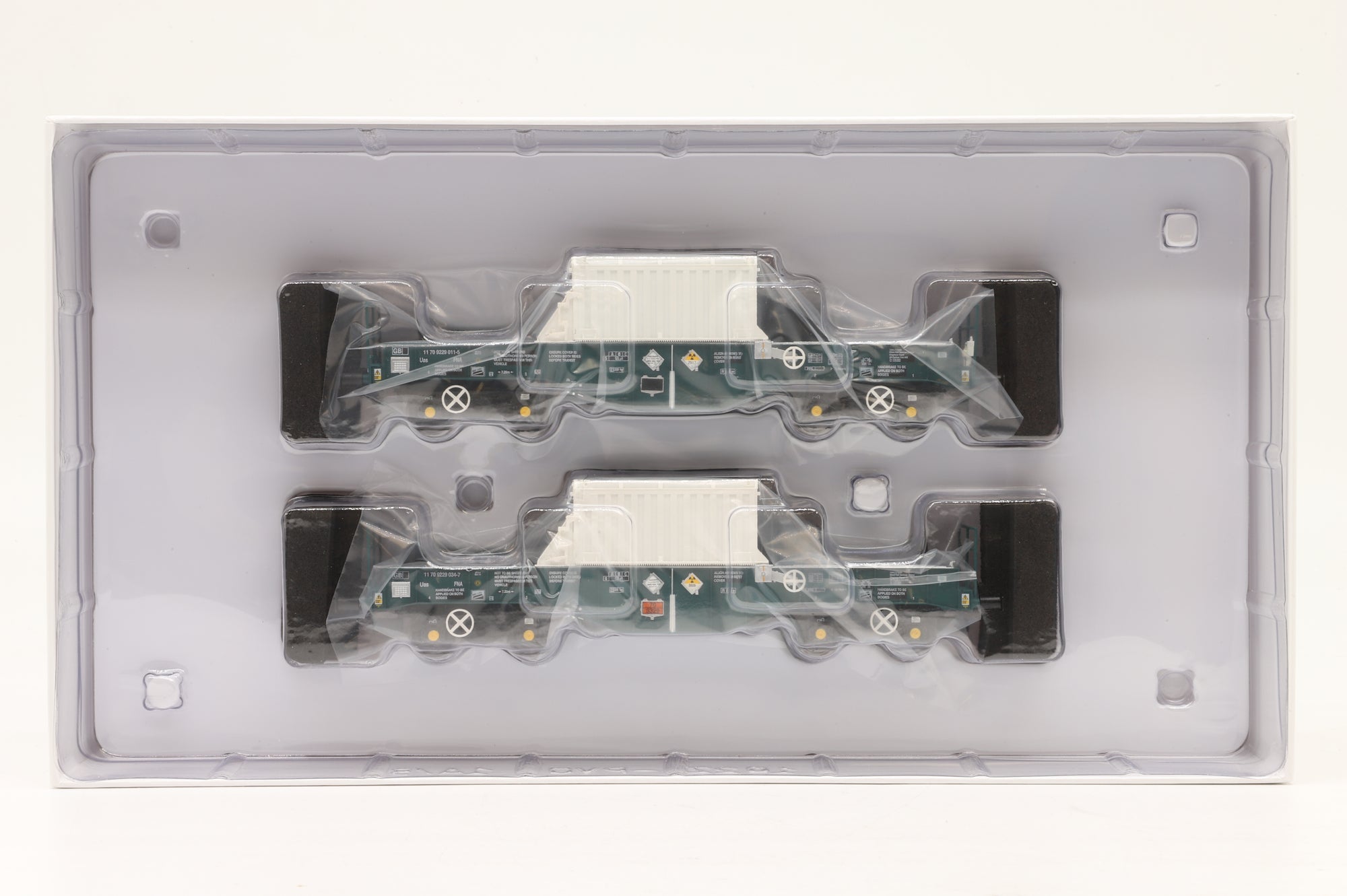 Accurascale OO ACC1118 Twin Pack (D) of FNA-D Nuclear Flask Carriers