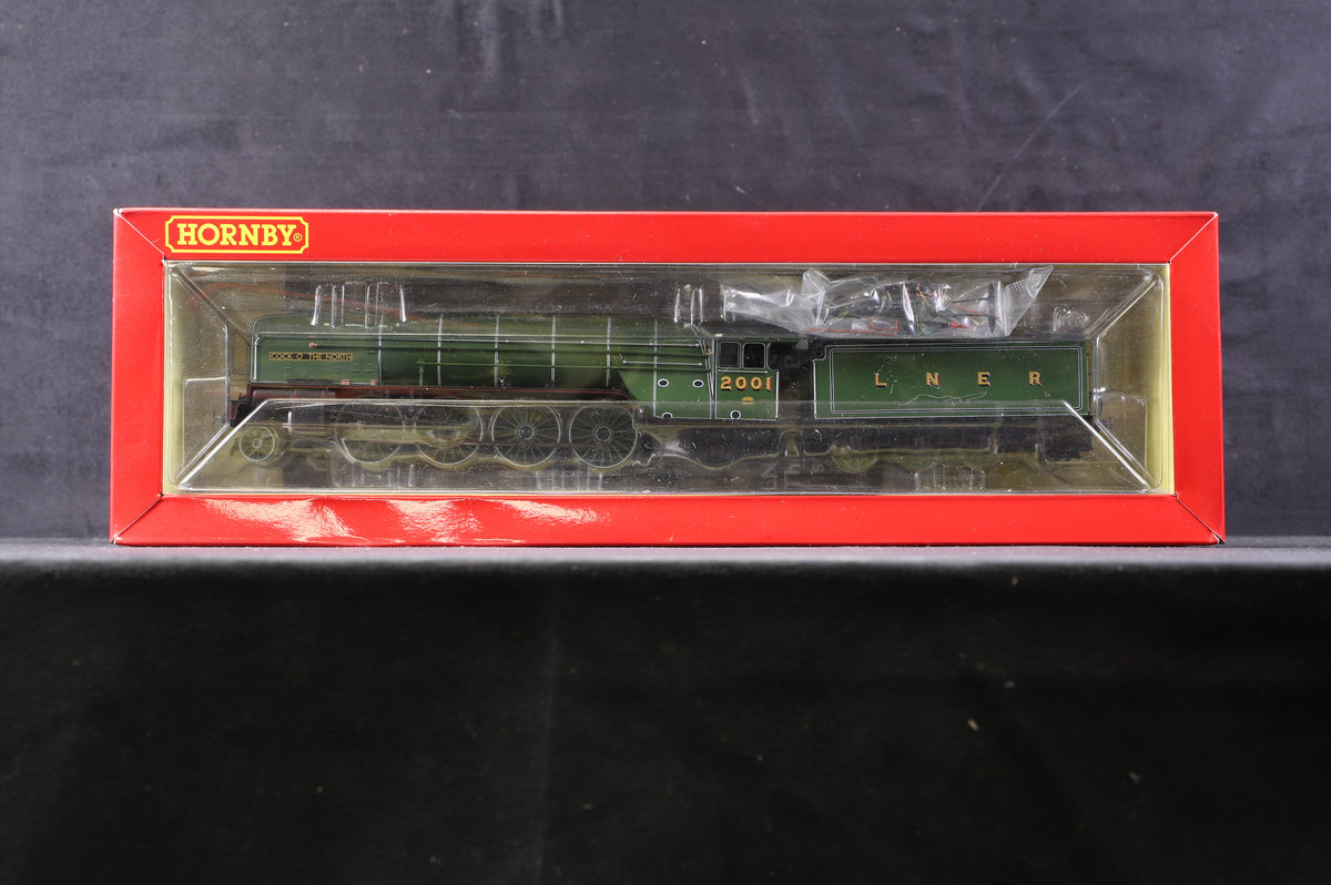 Hornby OO R3246TTS Class P2 2-8-2 &#39;2001&#39; &#39;Cock O&#39; The North&#39; LNER Green, DCC Sound