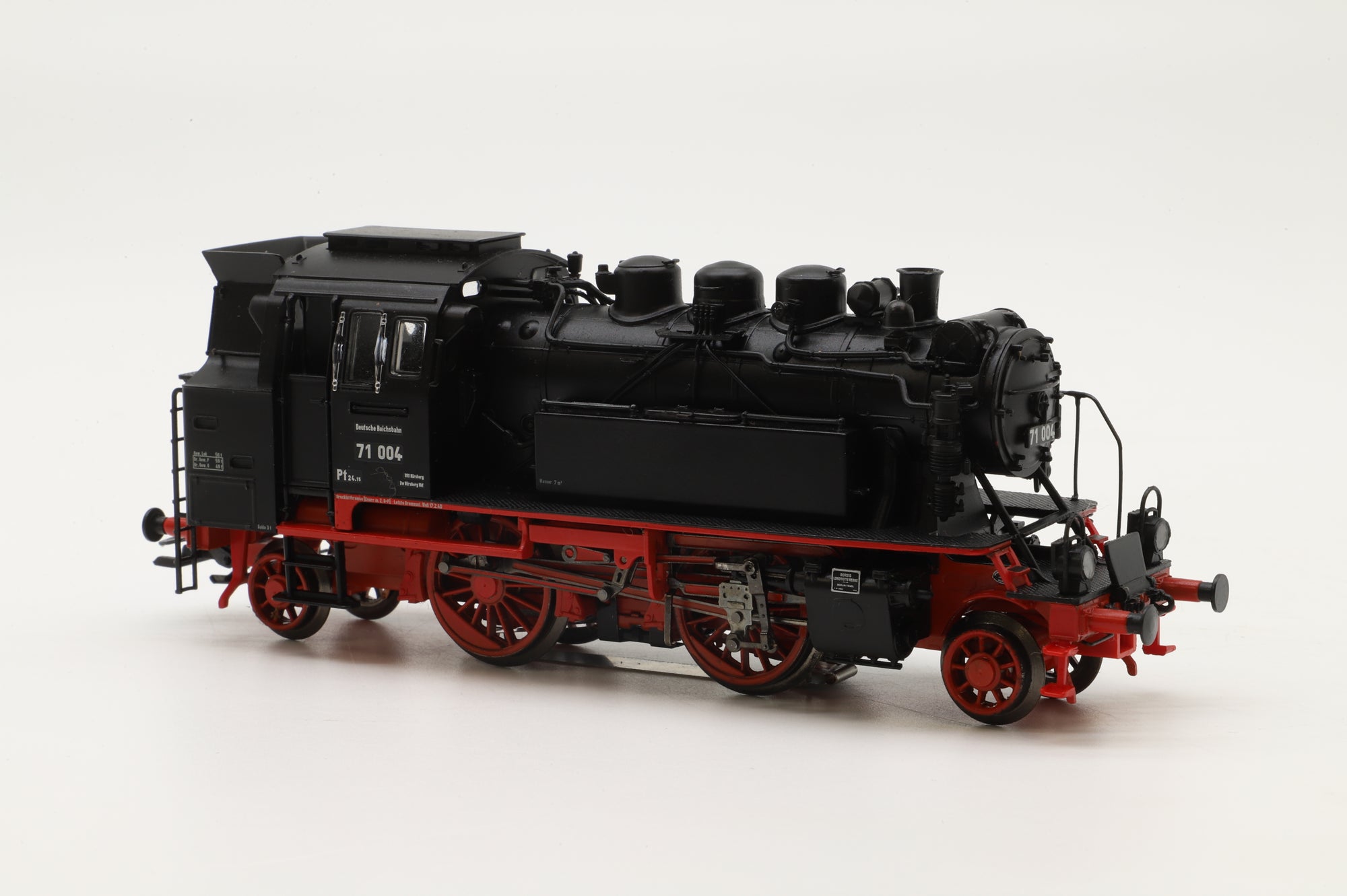 Liliput HO L131177 BR 71 Steam Locomotive DCC Fitted 3 Rail
