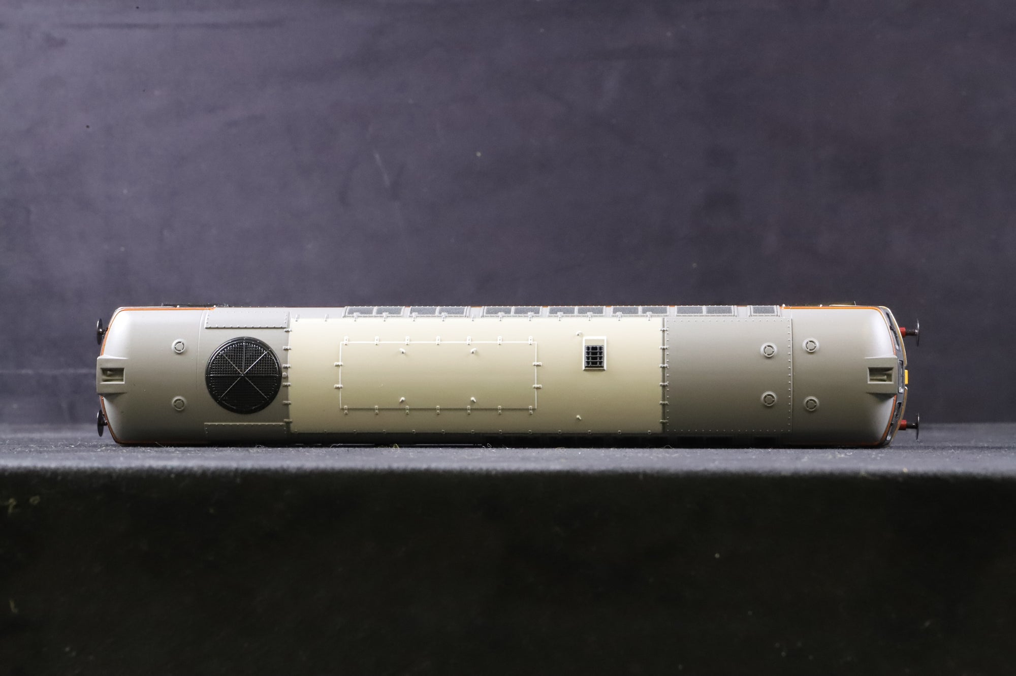 Heljan OO 3334 Class 33/2 Diesel '33202' 'Meteor' Fragonset livery