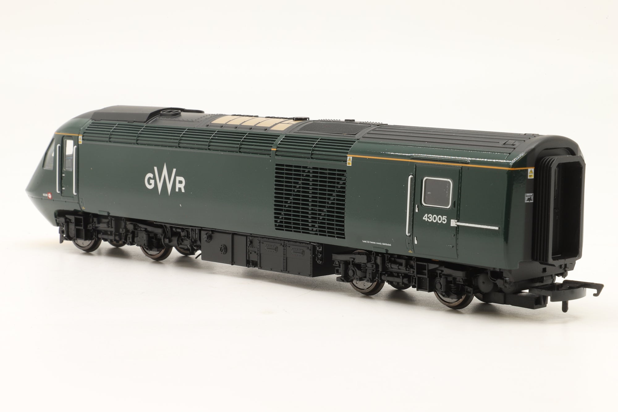 Hornby OO R3685 Class 43 HST Power Car Set GWR DCC Sound
