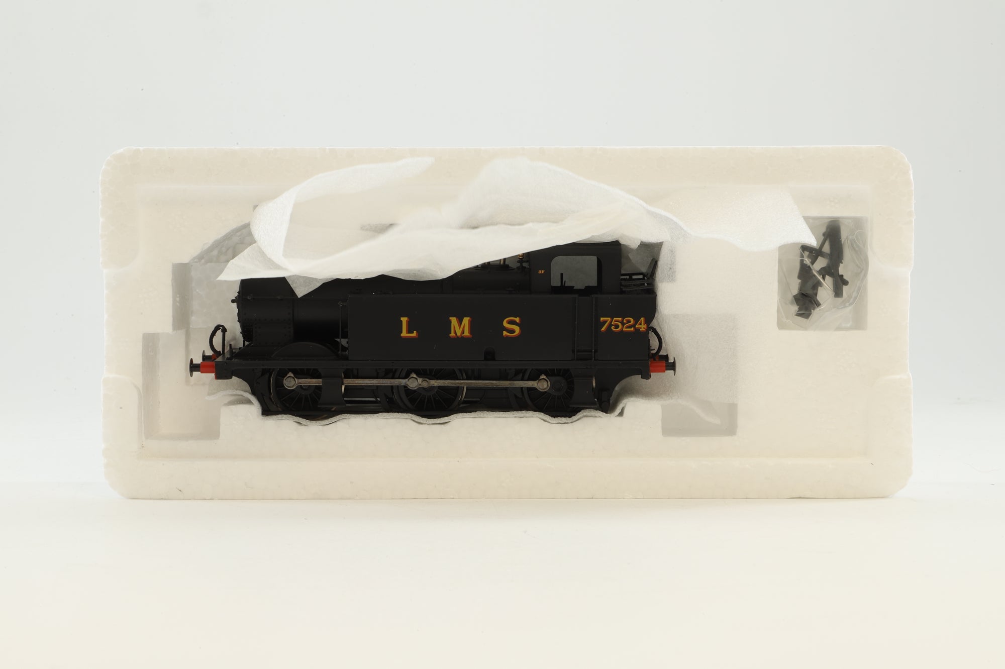 Bachmann OO 32-227 3F Jinty '7524' LMS Black