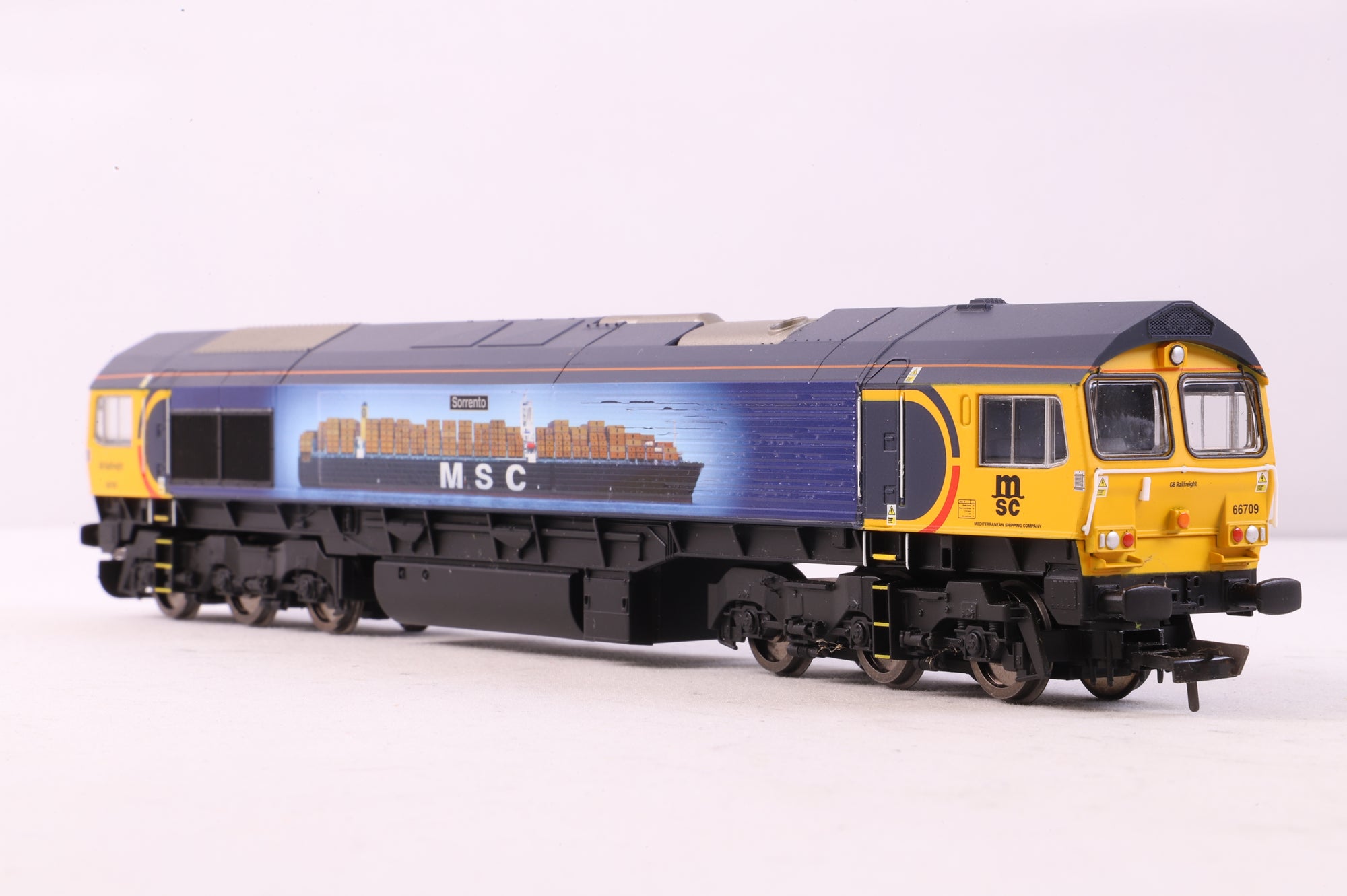 Hornby OO R30022 Class 66 '66709' Co-Co GBRf
