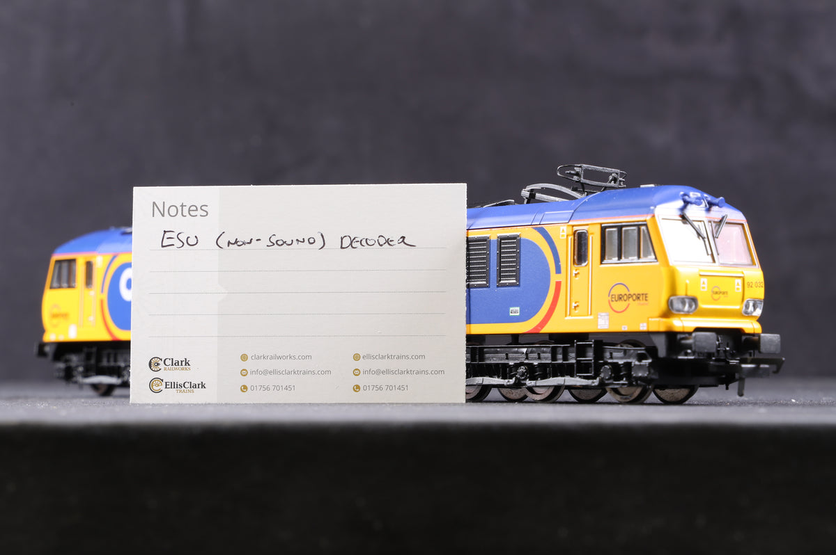 Hornby OO R3135 GBRF Class 92 &#39;92032&#39;, DCC Fitted