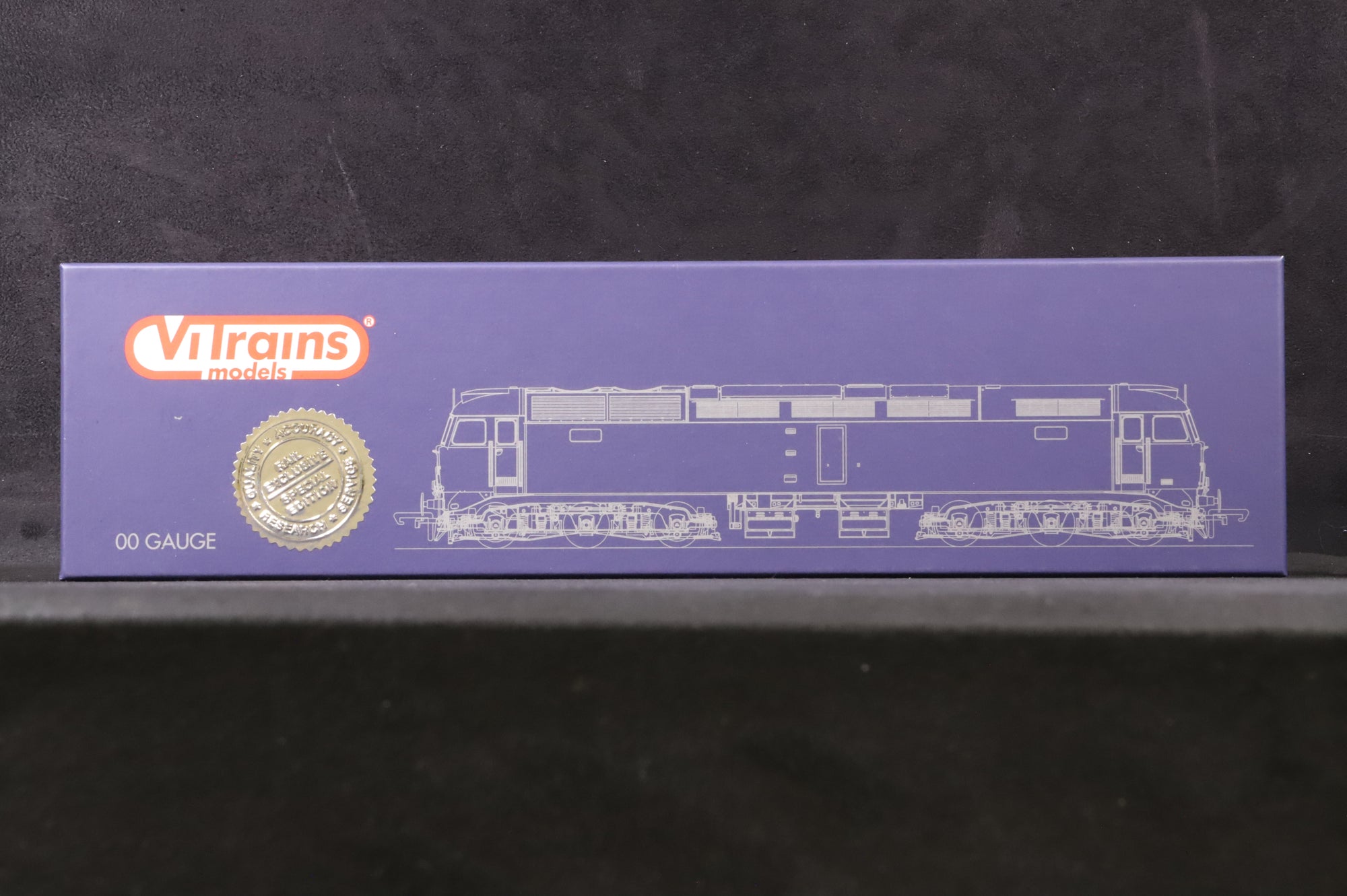 ViTrains OO V2115 Class 47 47636 'Sir John de Graeme' in BR Blue w/ Large Logos & West Highland Terrier Emblem