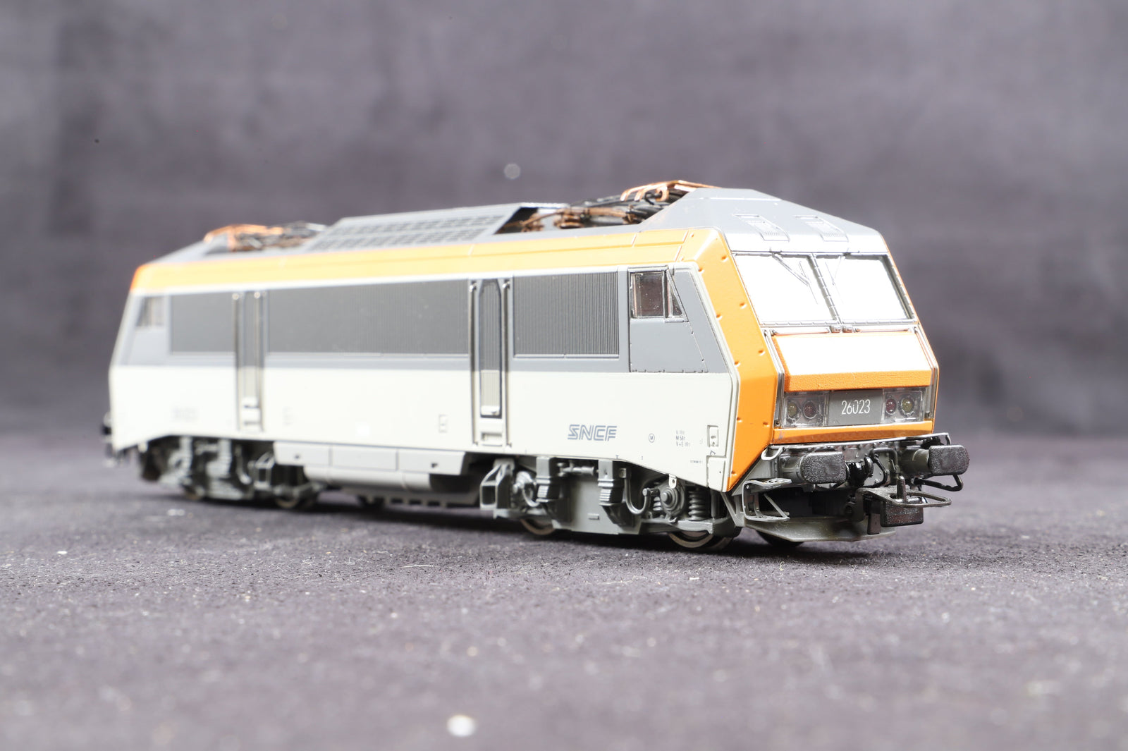 JOUEF HJ2425S TGV Sud-Est livery, SNCF. Sound, Railway Modelling JOUEF HJ2425S TGV Sud-Est livery, SNCF. Sound, Railway Modelling