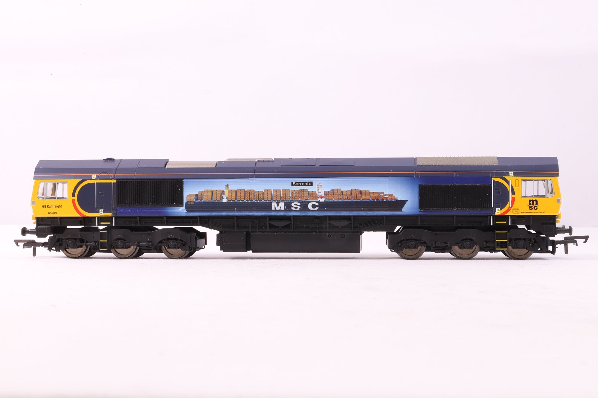Hornby OO R30022 Class 66 '66709' Co-Co GBRf