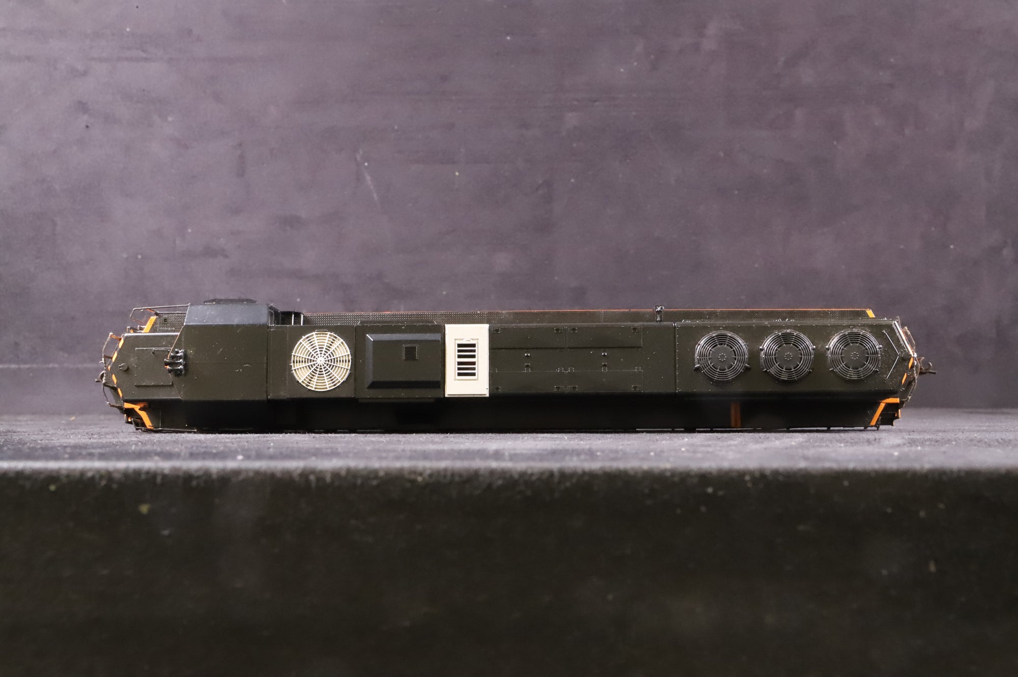 Athearn HO 8096 SD-50 No.5506 in D&RGW Black/Orange