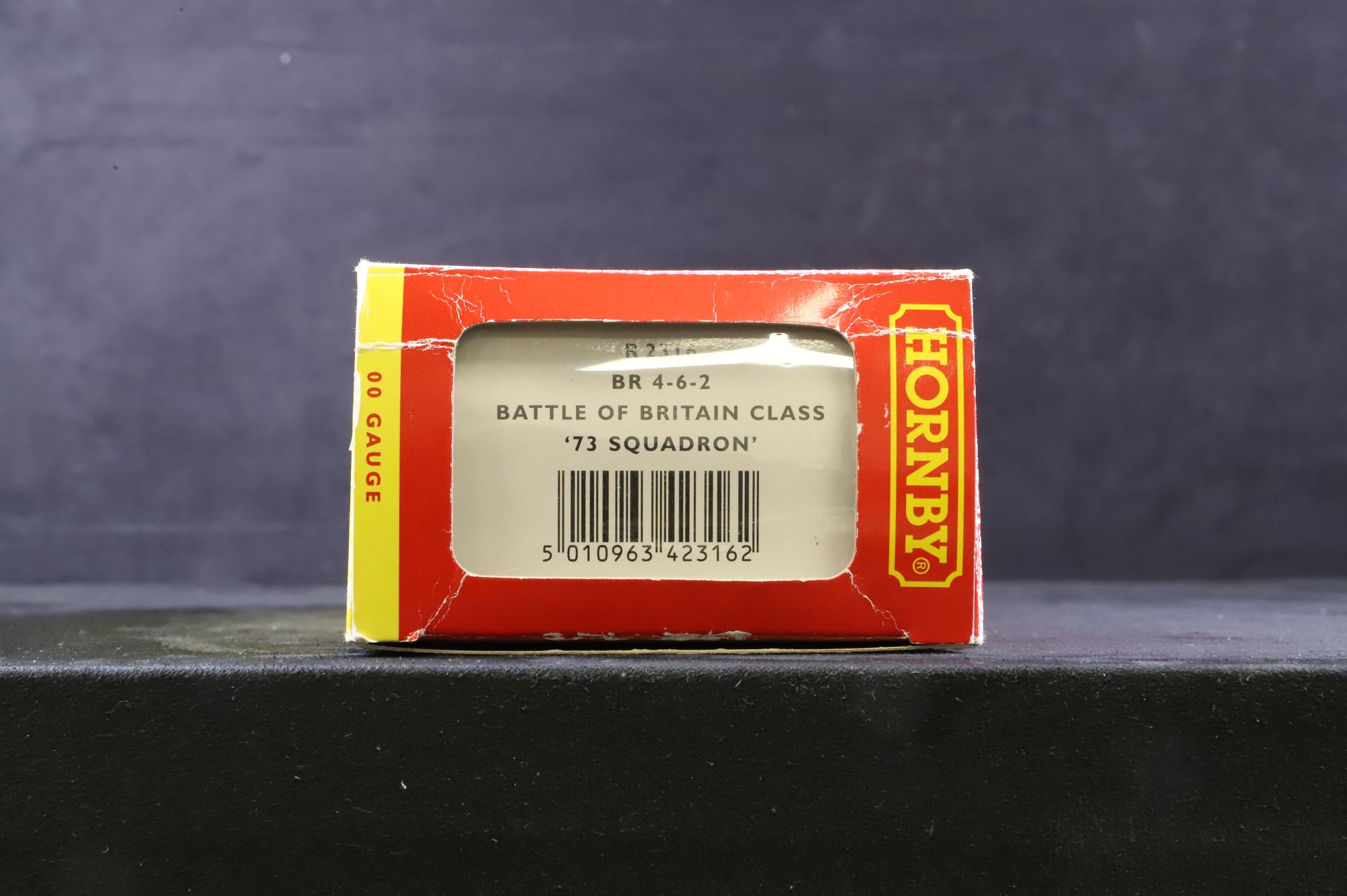 Hornby OO R2316 Battle of Britain Class '73 Squadron' BR Lined Green E/C