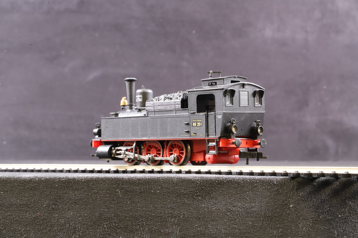 Piko HO 50050 Class BR 89 251 0-6-0T of the DRG