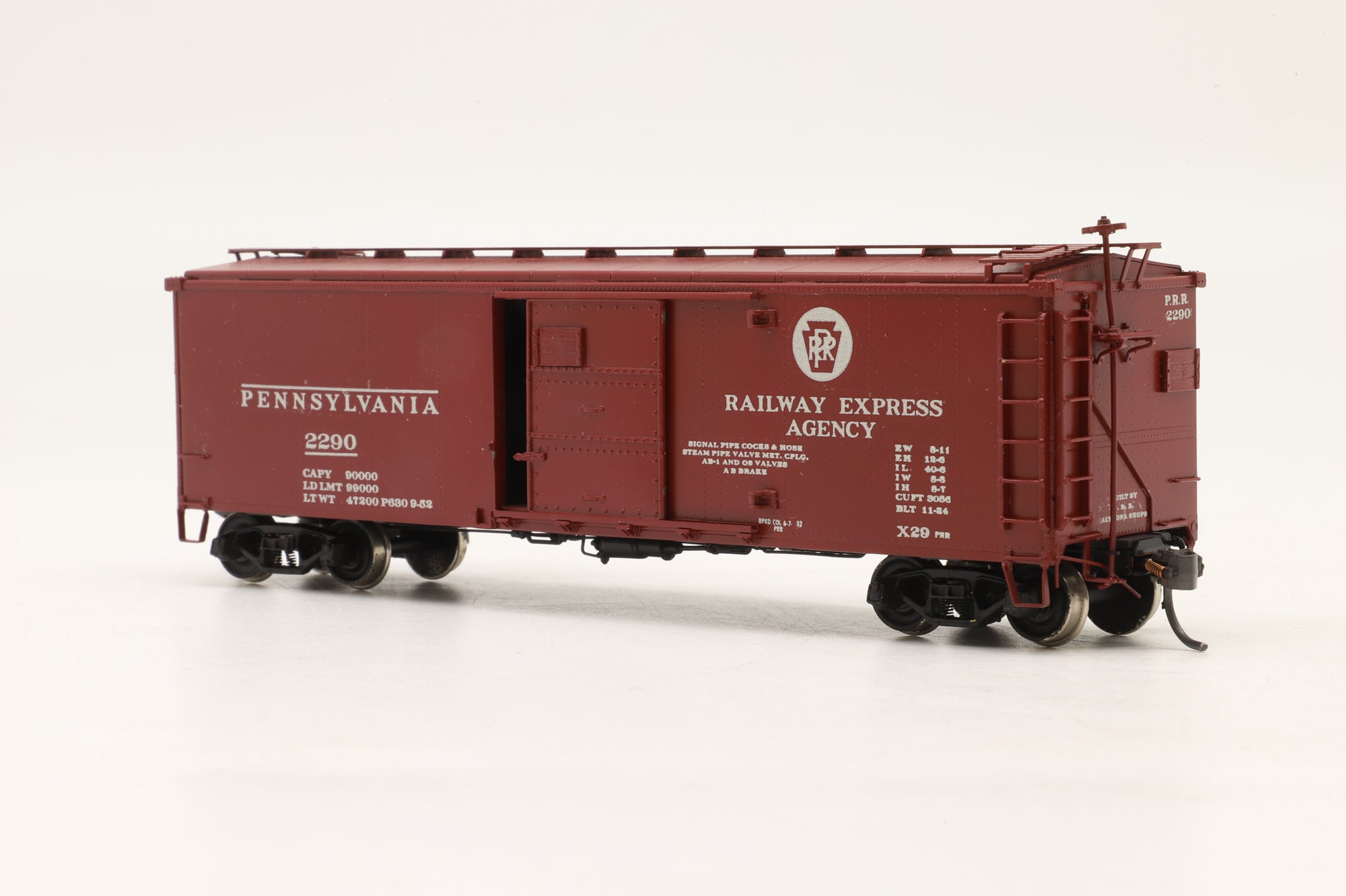 Iron Horse HO Brass 16020 X-29 Box Car in PRR BCR