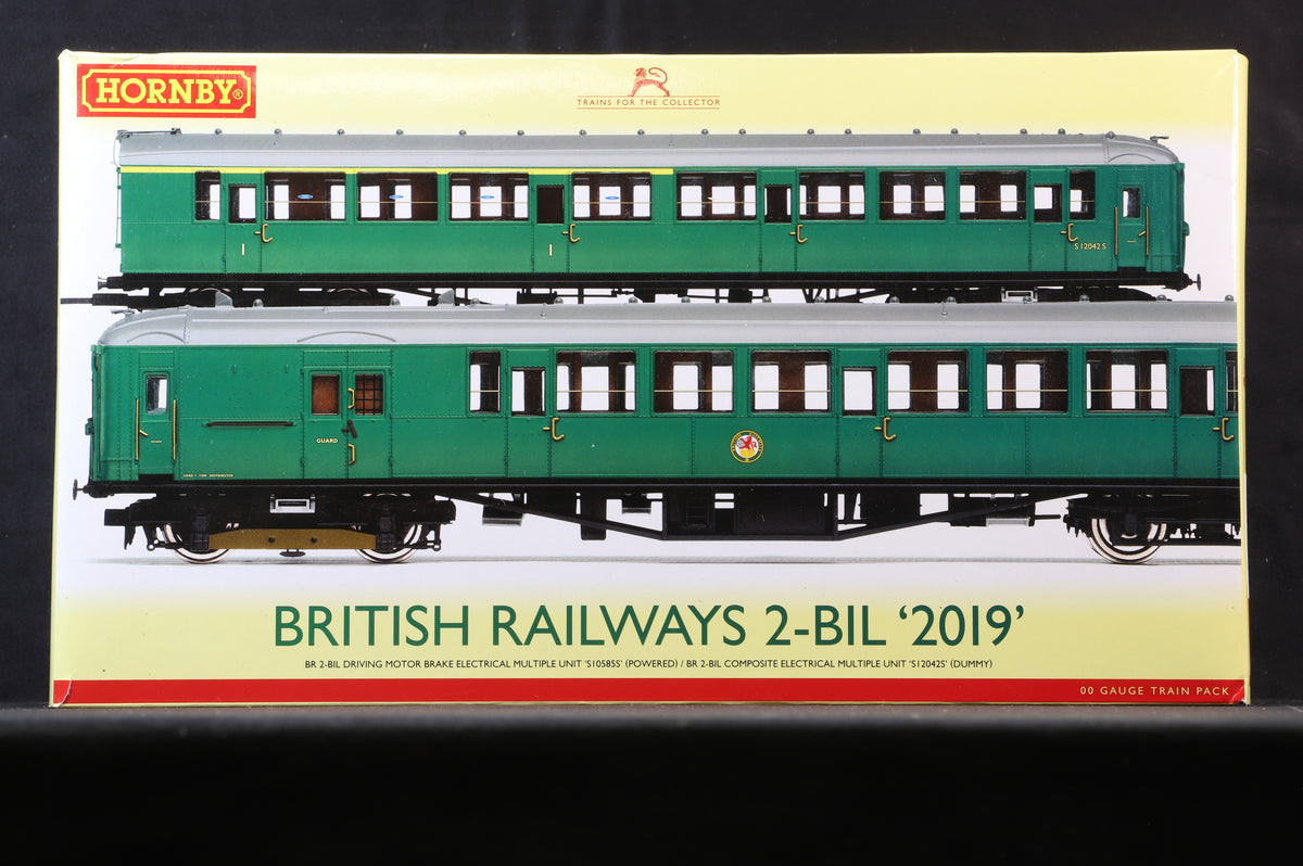 Hornby OO R3257 British Railways 2-Bil &#39;2019&#39; Train Pack