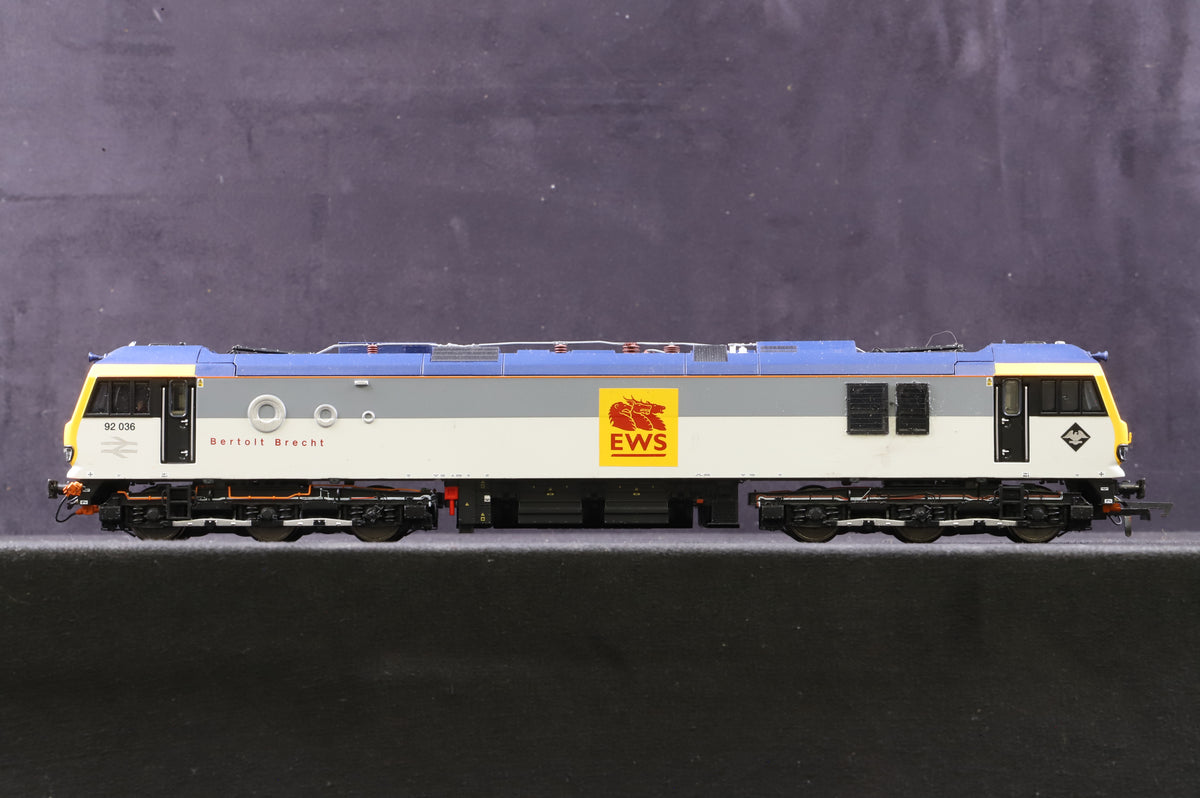 Accurascale OO ACC2199 Class 92 &#39;92036&#39; &#39;Bertolt Brecht&#39; Railfreight Grey EWS Branding DCC Sound