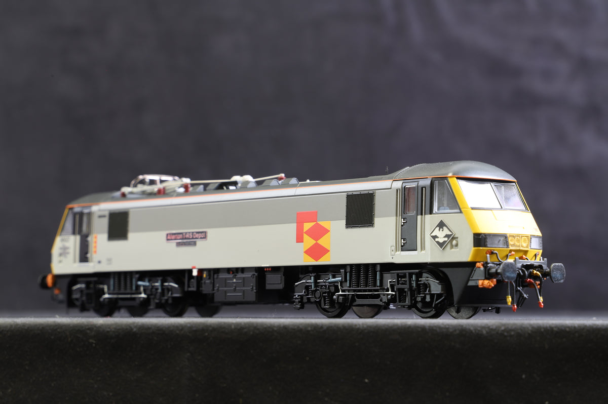 Bachmann OO 31-611 Class 90 &#39;90027&#39; &#39;Allerton T&amp;RS Depot&#39; Renumbered