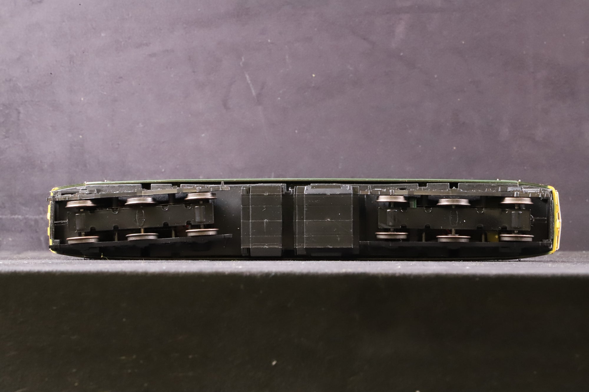 Heljan OO 4666 Class 47 Diesel '47851/D1966' 'Traction Magazine' BR Heritage Green