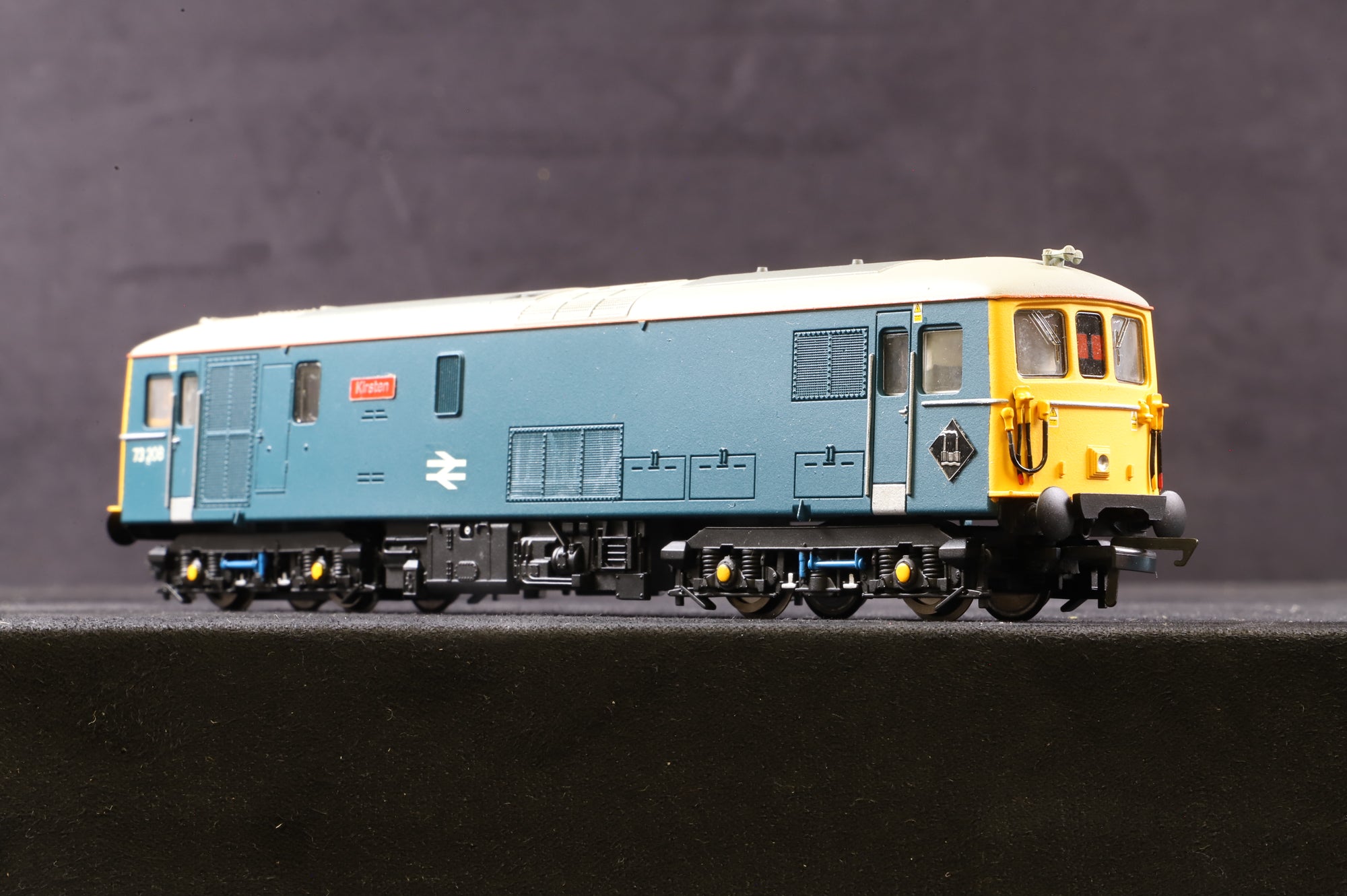 Hornby OO Class 73 '73208' Repainted & Detailed