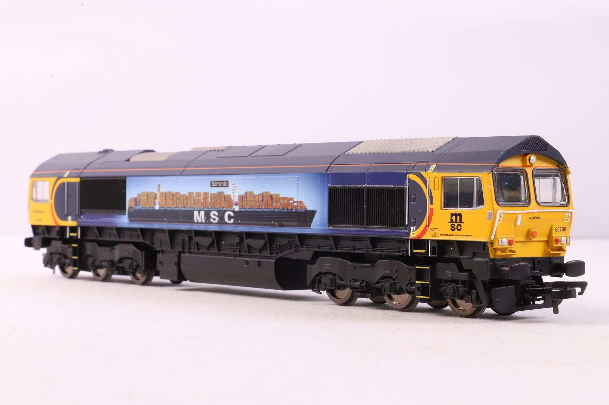 Hornby OO R30022 Class 66 '66709' Co-Co GBRf