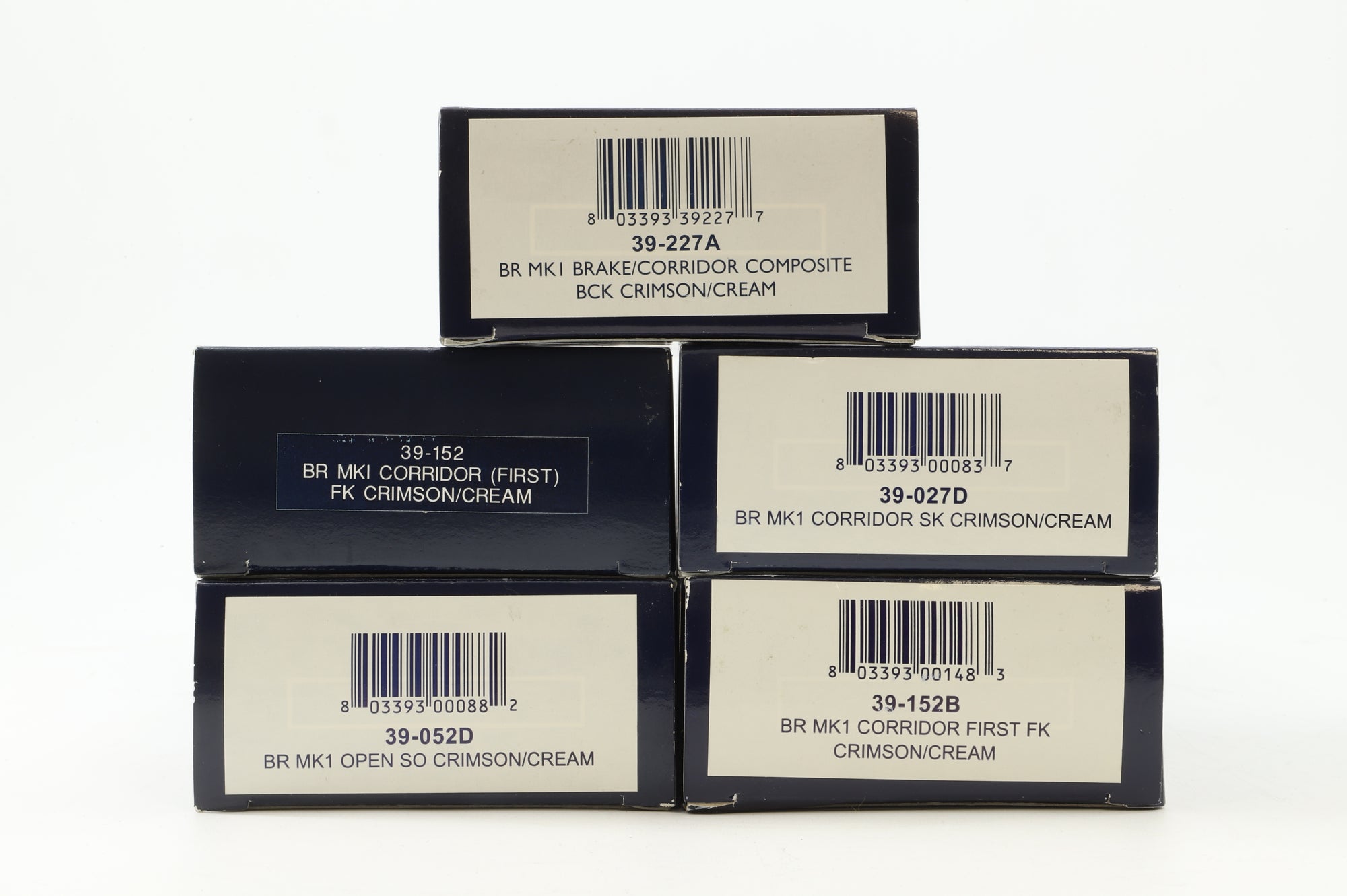 Bachmann OO Rake Of 5 BR Mk1 Crimson & Cream Coaches Inc. 39-152, 39-052D, 39-227A, 39-027D & 39-152B