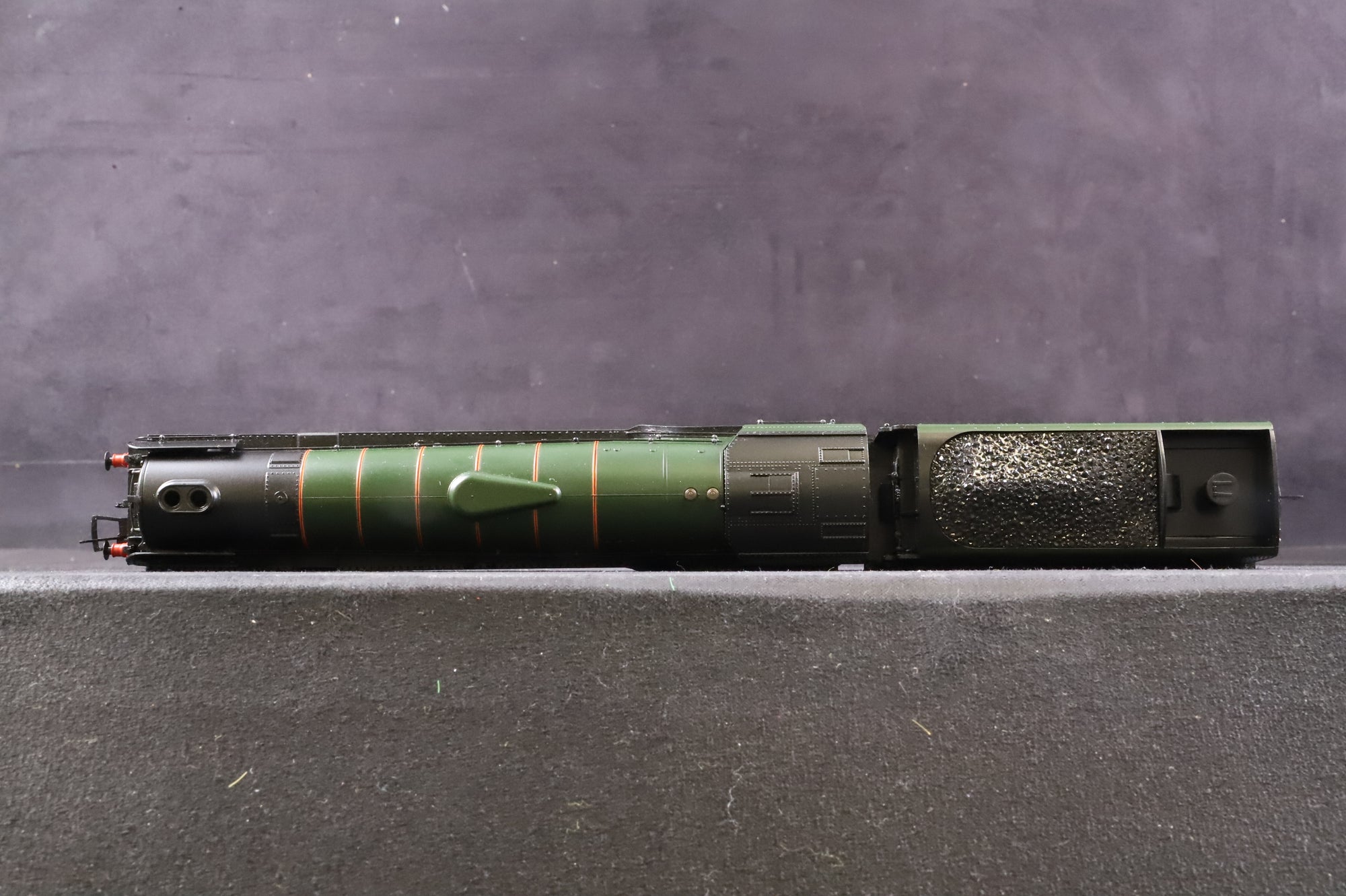 Bachmann OO 32-558 Class A1 60115 'Meg Merrilies' in Lined BR Green w/ Early Crests