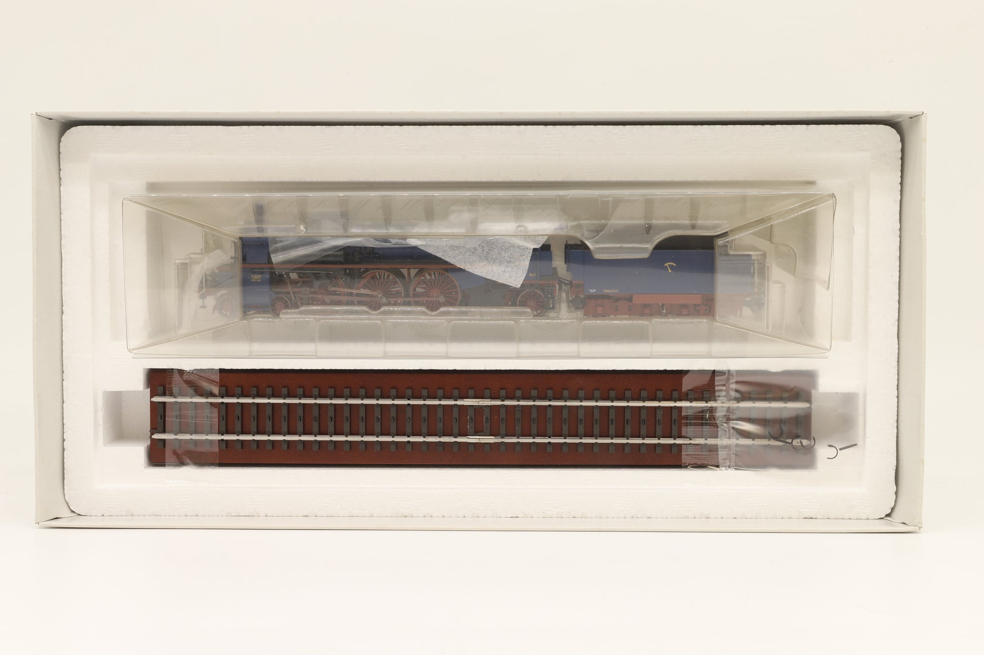 Marklin HO 39023 DRG Class 18.3 Steam Locomotive, 3-Rail, MFX Sound