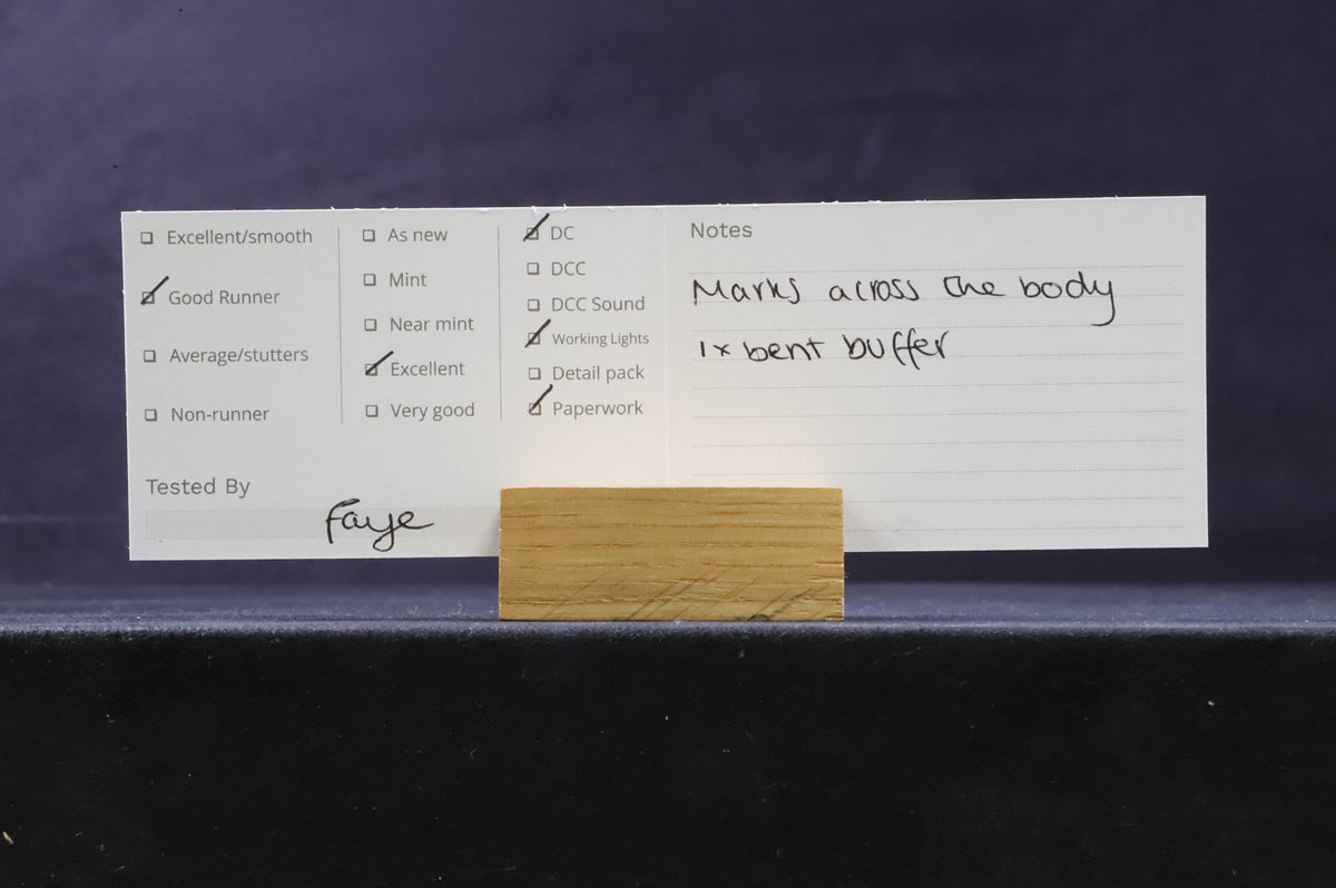 Bachmann OO 32-386 Class 37/5 37514 in BR Railfreight Grey Metals Livery