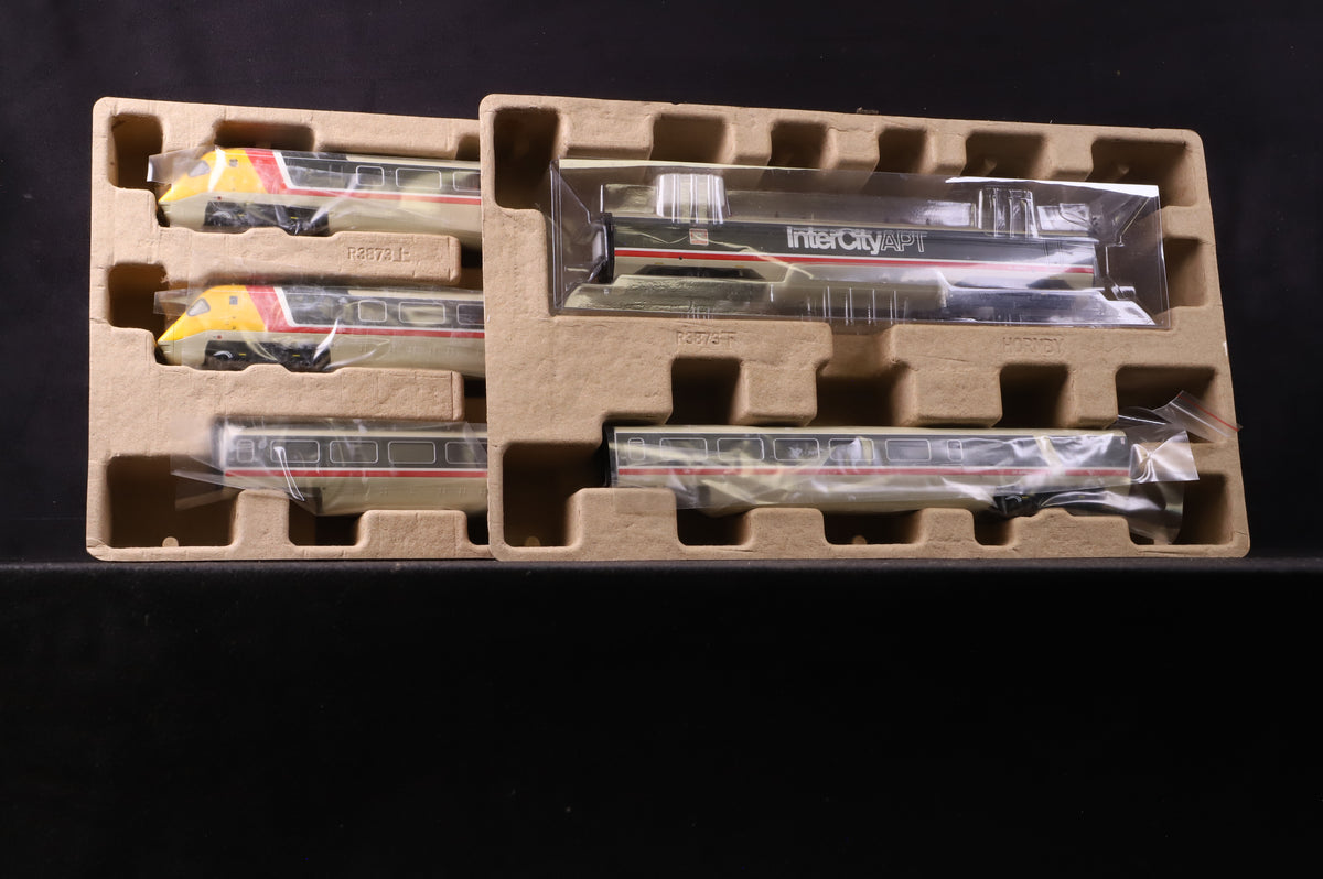 Hornby OO R3873 BR Class 370 Advanced Passenger Train 5 Car Train Pack