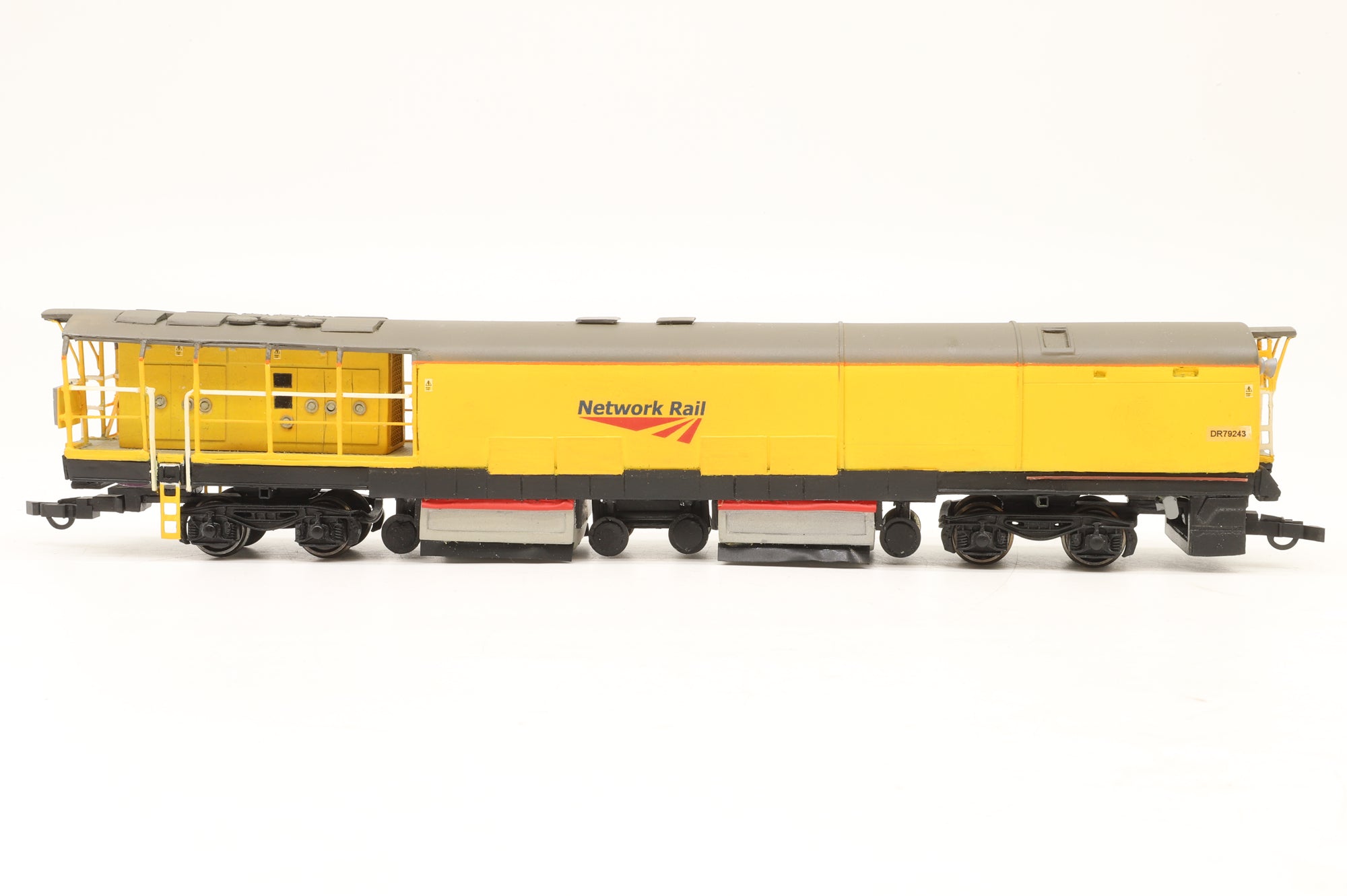 Custom/Scratch Built OO Network Rail C44 7-Unit Rail Grinder