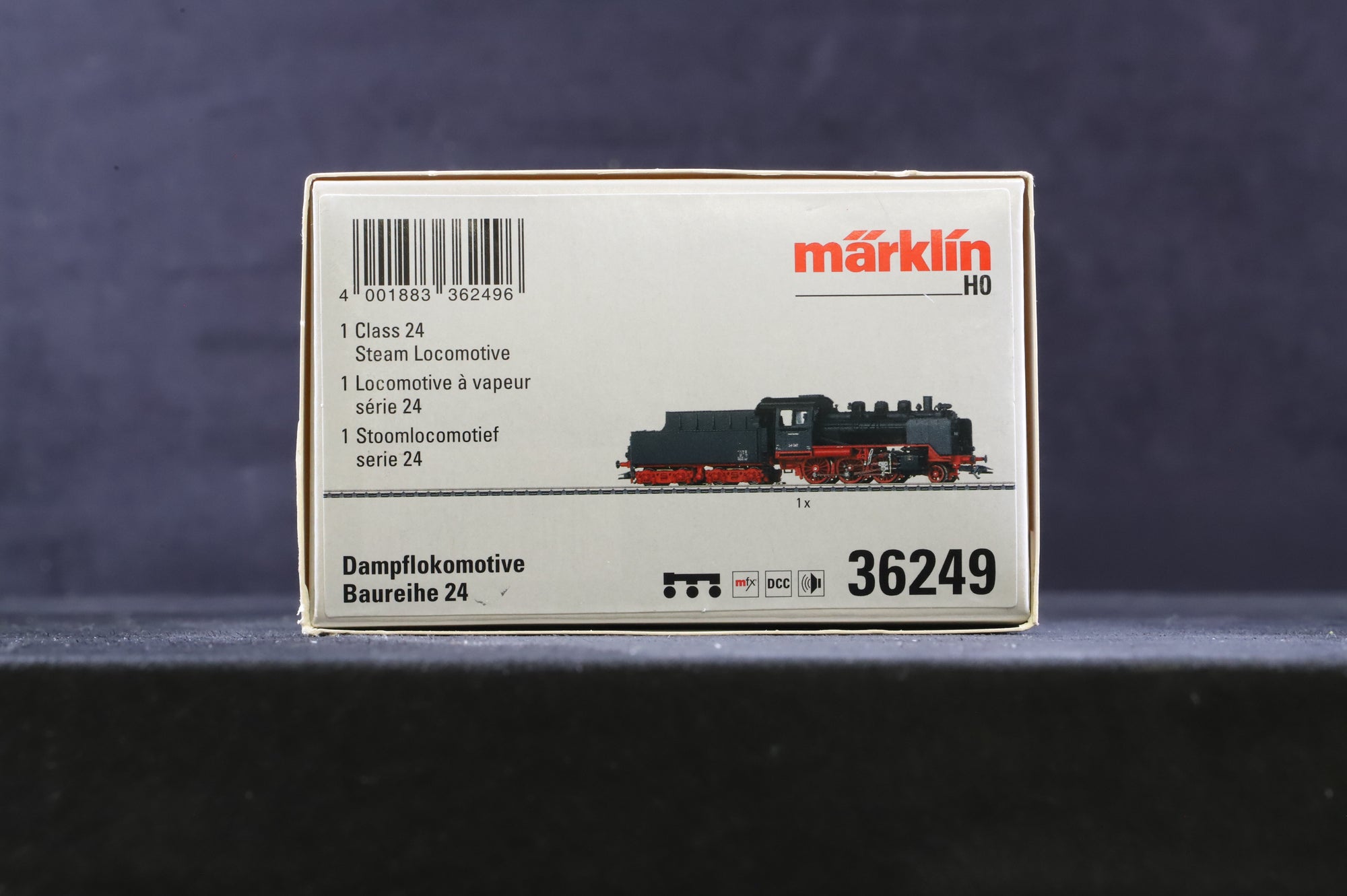 Marklin HO 36249 BR 24 24061 in DB Black/Red - UNTESTED