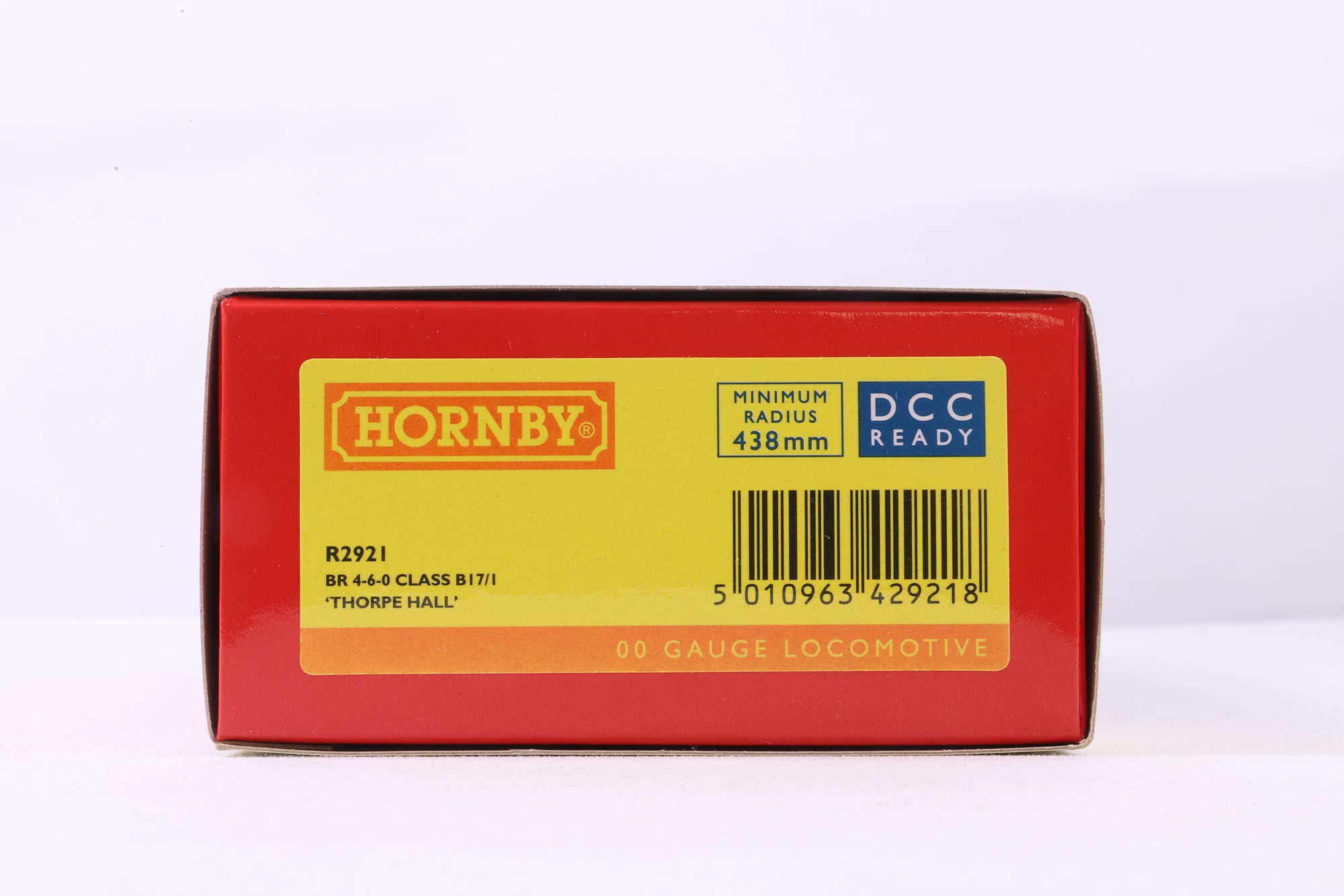 WORKSHOP Hornby OO R2921 Class B17/1 No.61637 'Thorpe Hall' in Lined BR Green w/ Early Crests - Non Runner