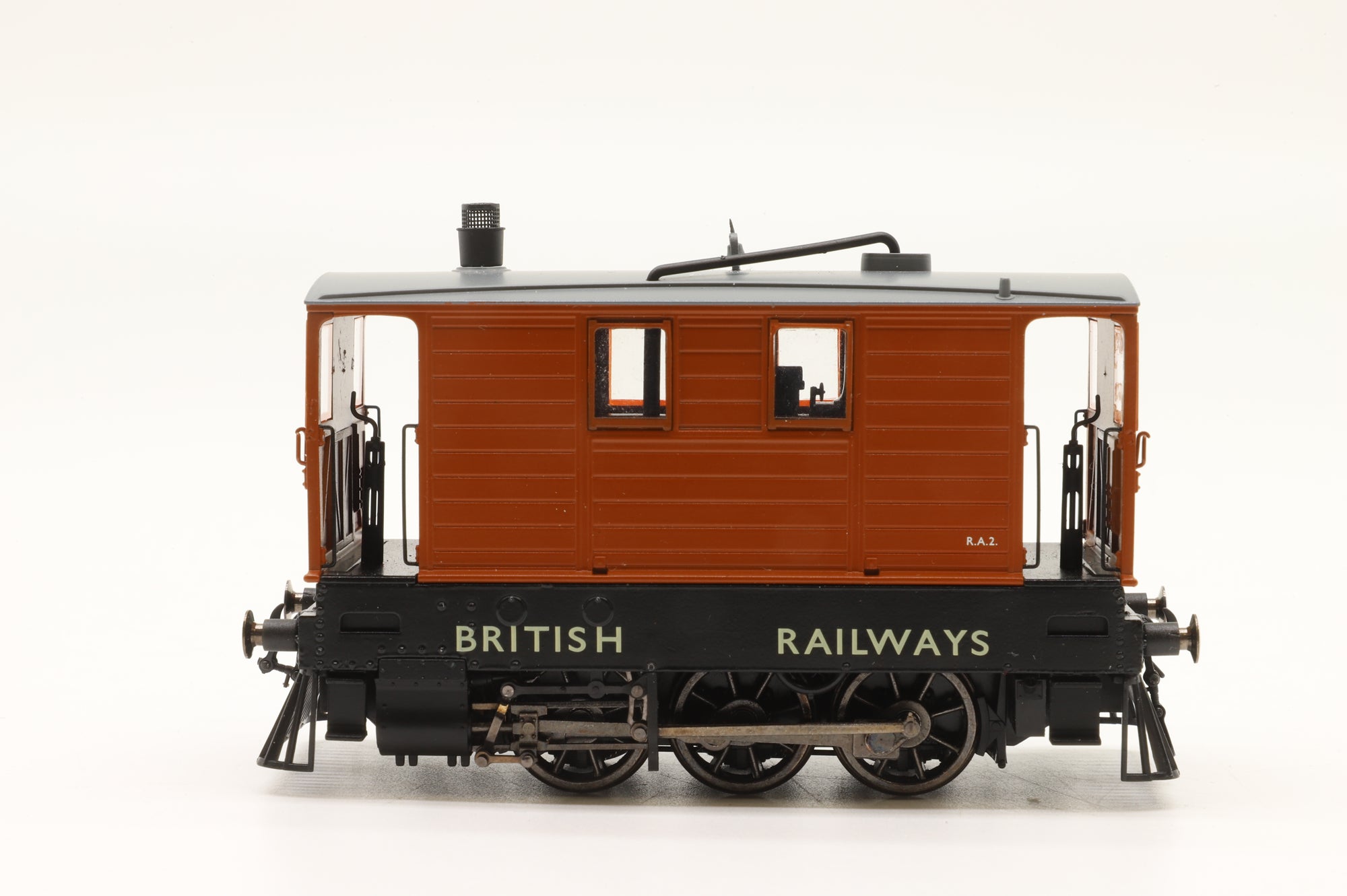 Rapido OO MR-204 LNER J70 0-6-0T '68226'