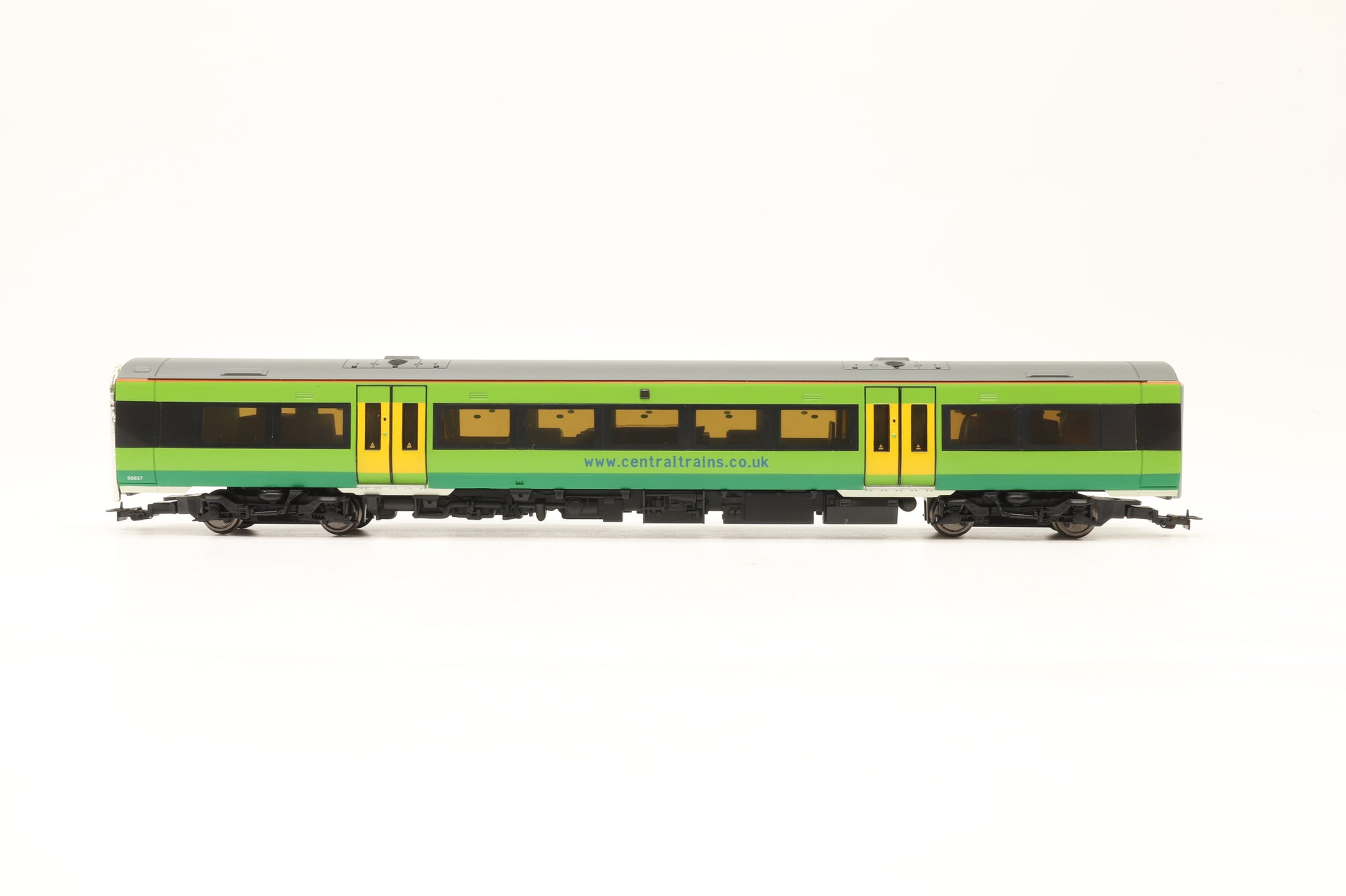 Bachmann OO 32-460 Class 170/5 Turbostar 3-Car DMU in Central Trains Livery