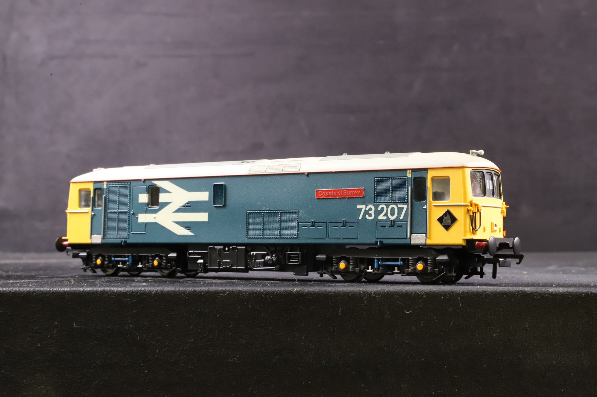 WORKSHOP Hornby OO Class 73 '73207' BR Blue Repainted NON RUNNER