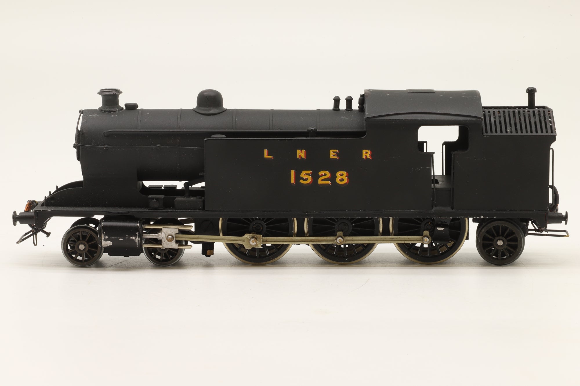 WORKSHOP Kit Built OO LNER A8 Class '1528' Steam Locomotive LNER Black DCC Fitted