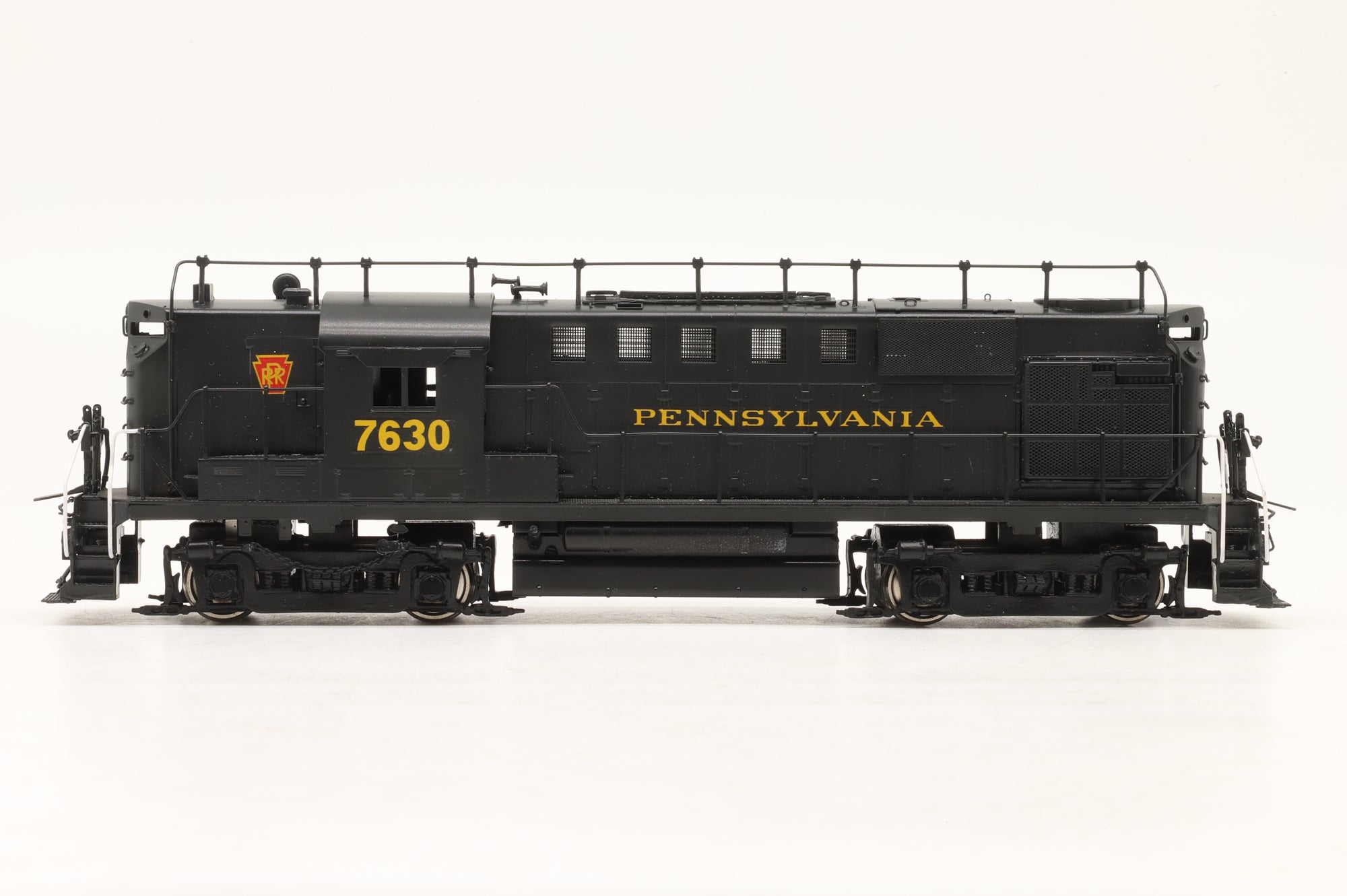 Key Imports/Samhongsa HO Brass Alco RS-11 (DL-701) #7630 PRR Black, Custom Painted