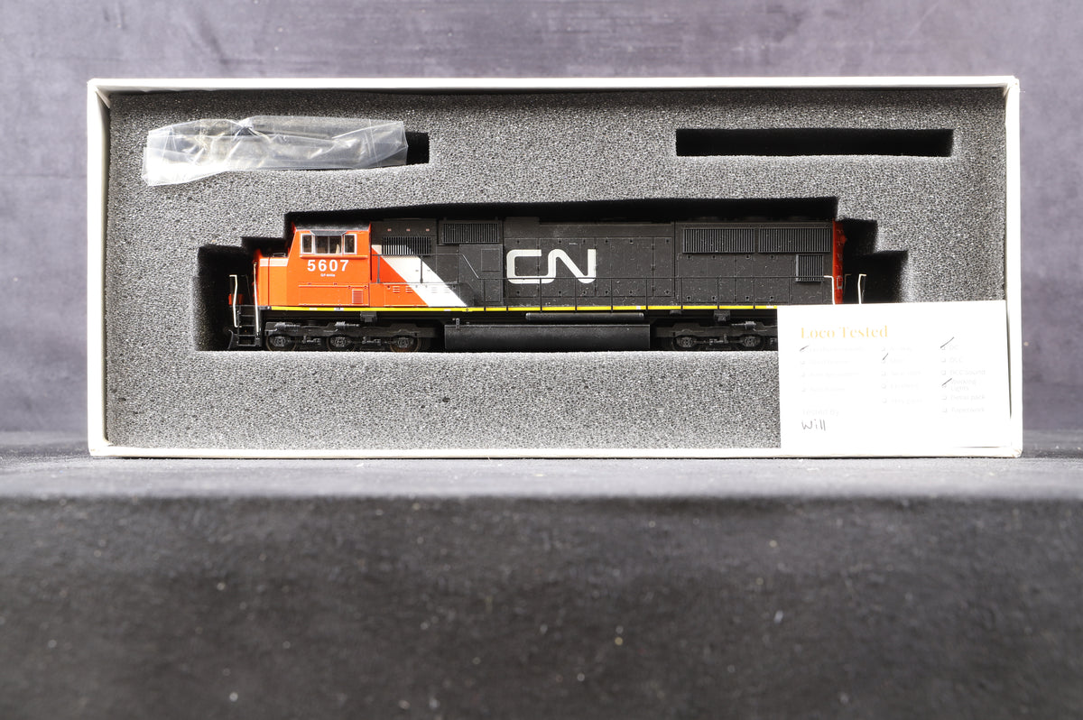 Genesis HO G6131 Canadian National &#39;5607&#39; Diesel Locomotive