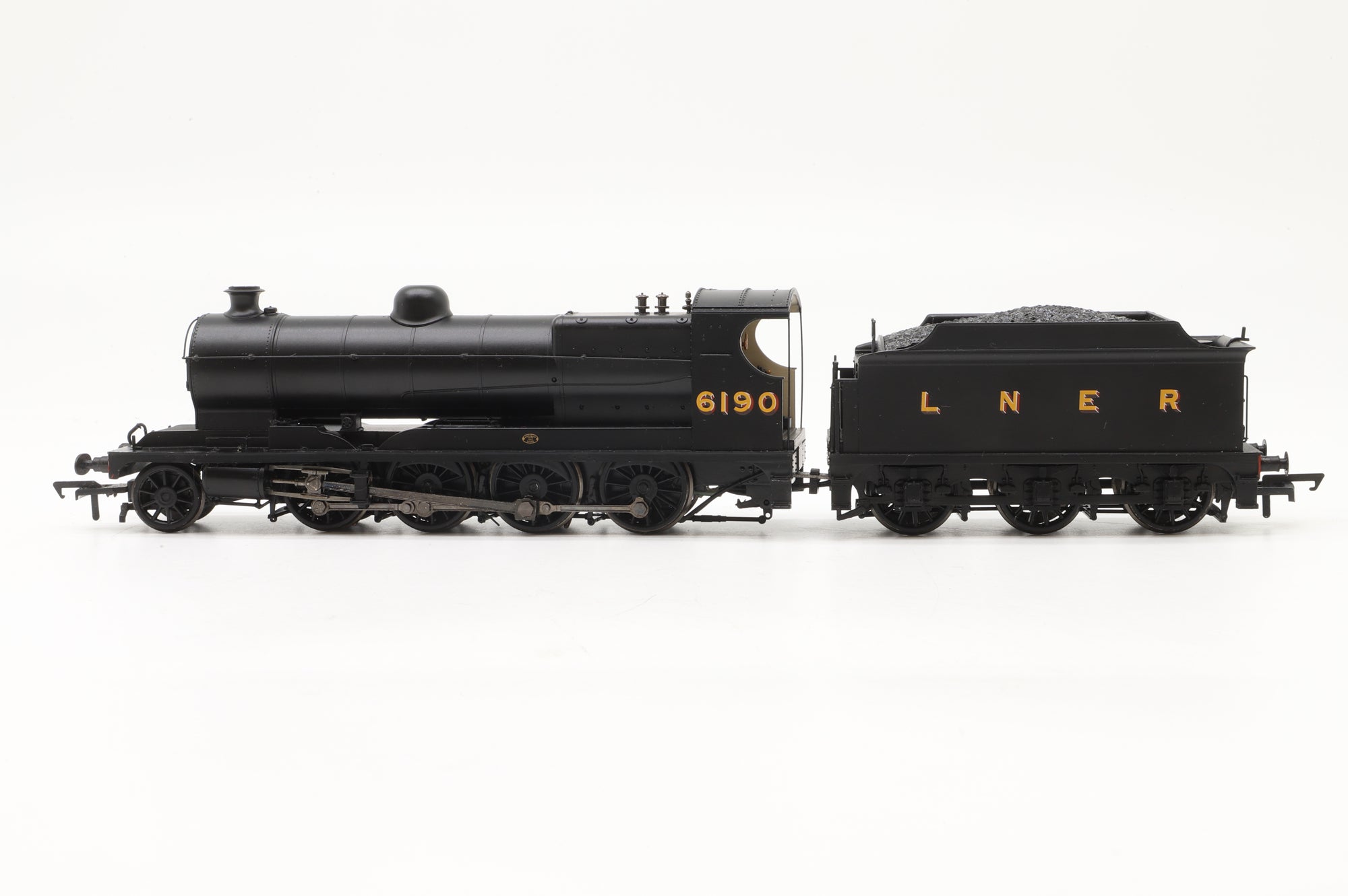 Bachmann OO 31-003 Robinson 04 6190 LNER Black