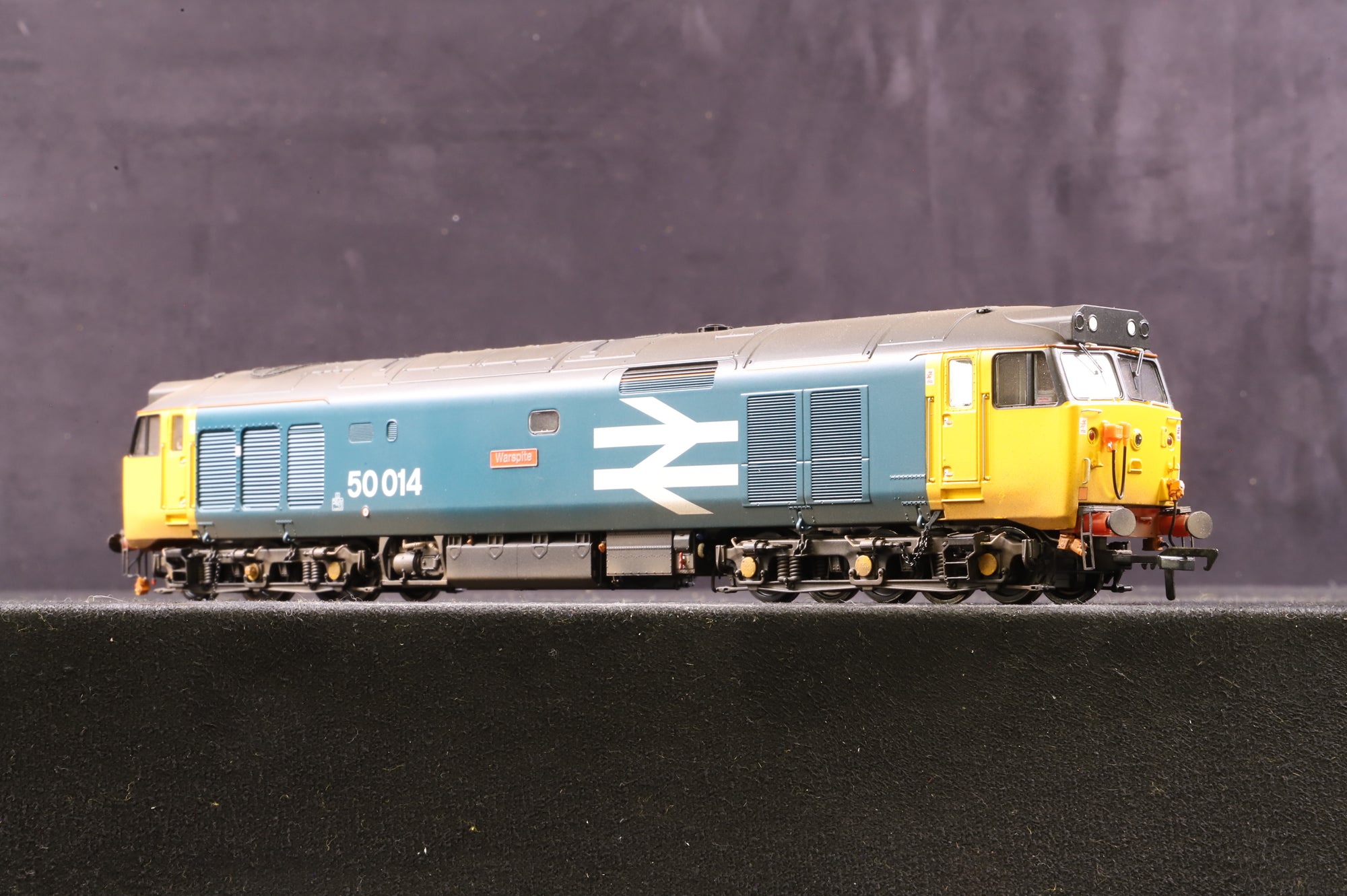 Accurascale OO ACC2213 Class 50 '50014' 'Warspite' BR Large Logo Black Roof Weathered DCC Sound