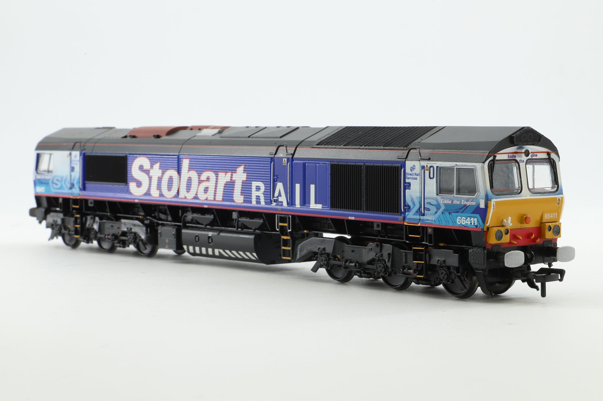 Bachmann OO 32-980KSF Class 66 '66411' 'Eddie The Engine' DRS/ Stobart Rail DCC Sound