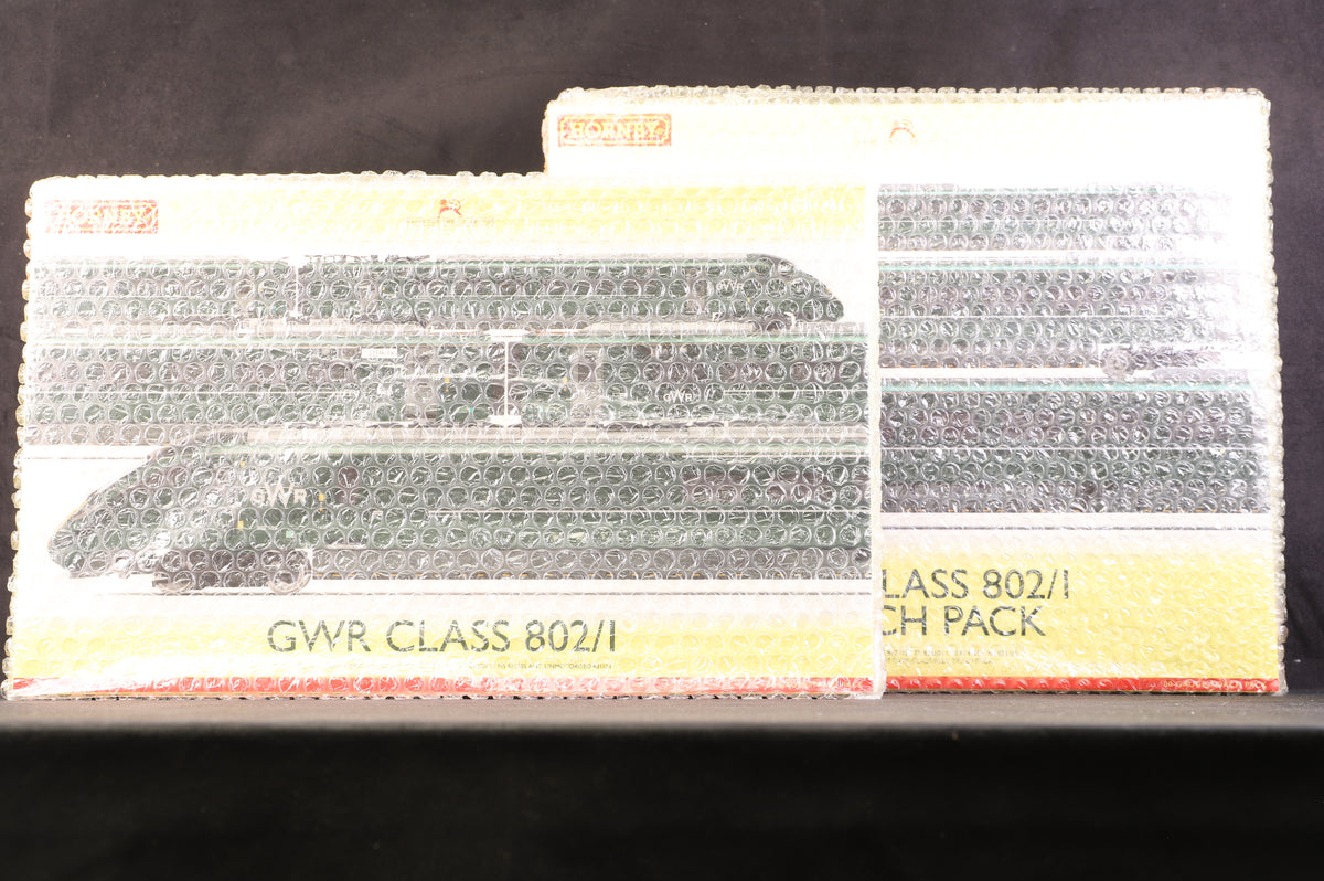 Hornby OO R3967 GWR Class 802/1 &amp; R40351 GWR Coach Pack - 9 vehicle set