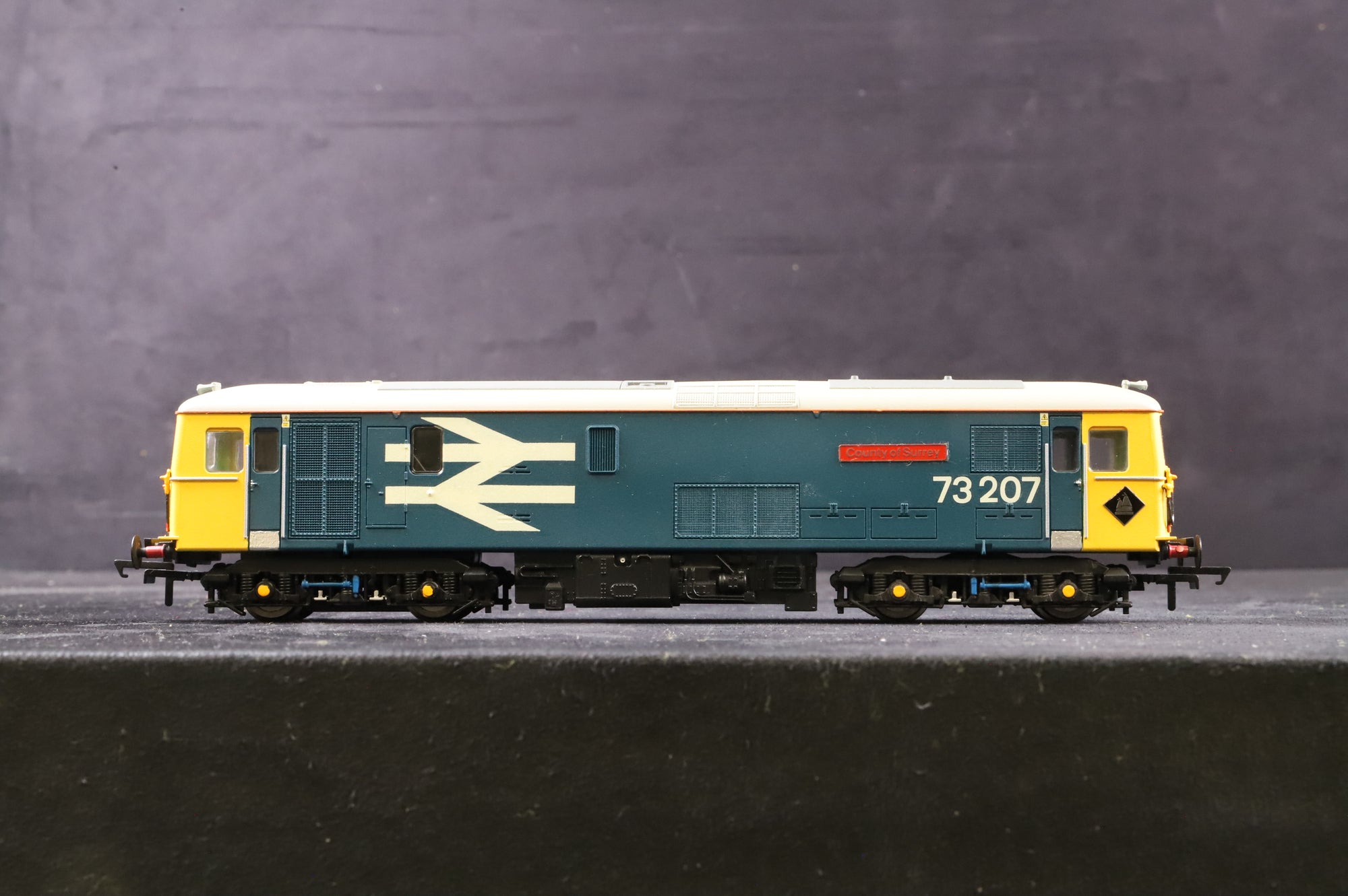 WORKSHOP Hornby OO Class 73 '73207' BR Blue Repainted NON RUNNER