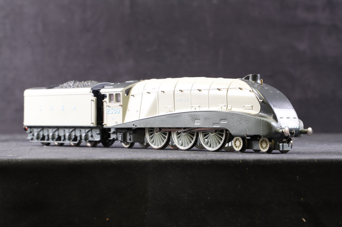 Hornby Live Steam OO R2367 Class A4 &#39;2509&#39; &#39;Silver Link&#39; LNER Silver