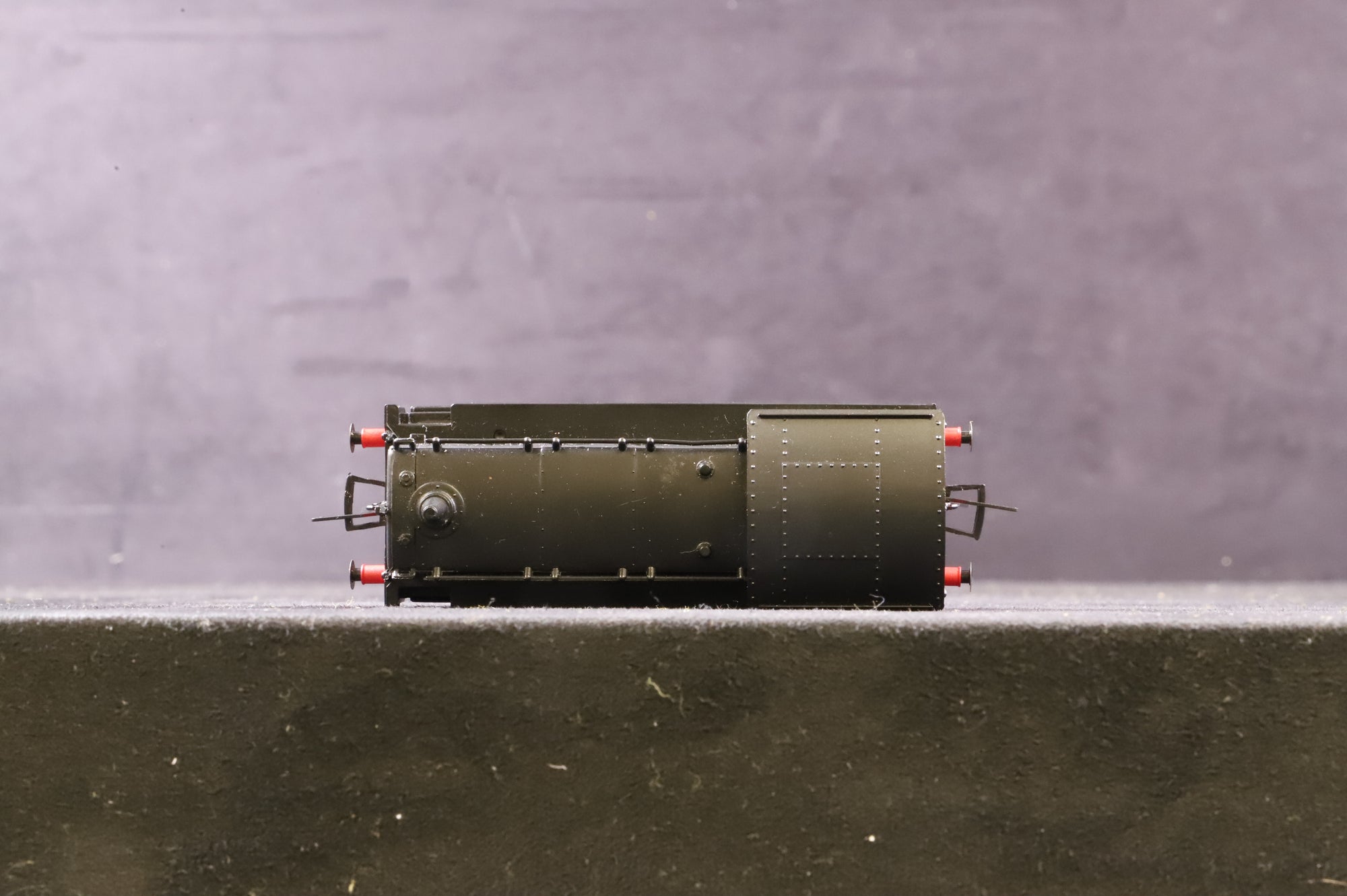 Bachmann OO 31-341 Class 04 11222 in BR Black w/ Early Crests