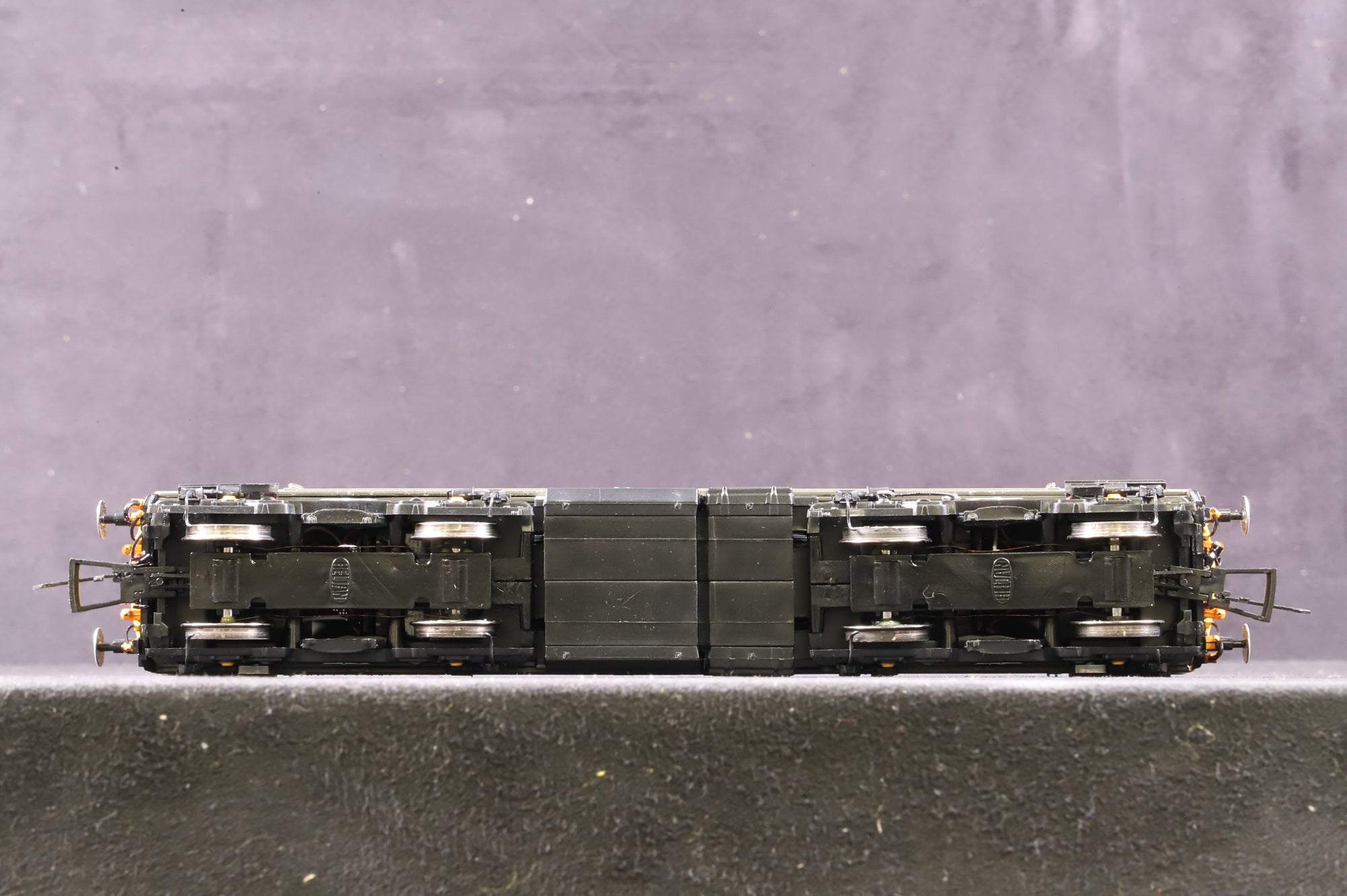 Heljan OO 3388 Class 33/2 '33208' BR Railtour Grey & Yellow DCC Fitted