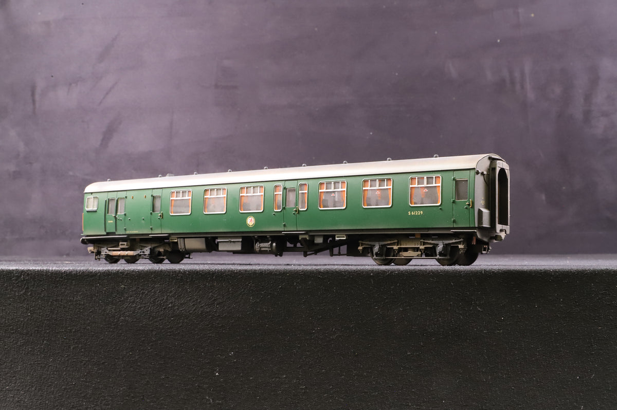 Bachmann OO 31-425 4CEP EMU 7105 Late SR Multiple Unit Green Weathered DCC Fitted