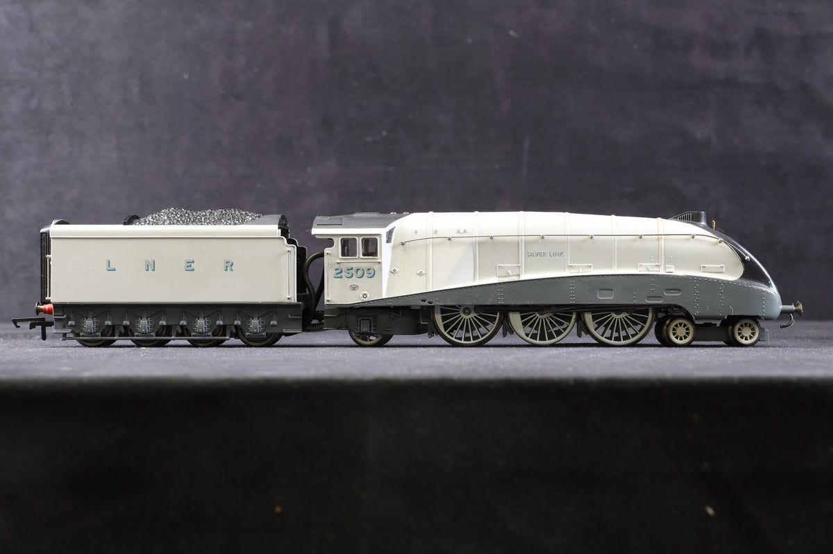 Hornby Live Steam OO R2367 Class A4 &#39;2509&#39; &#39;Silver Link&#39; LNER Silver